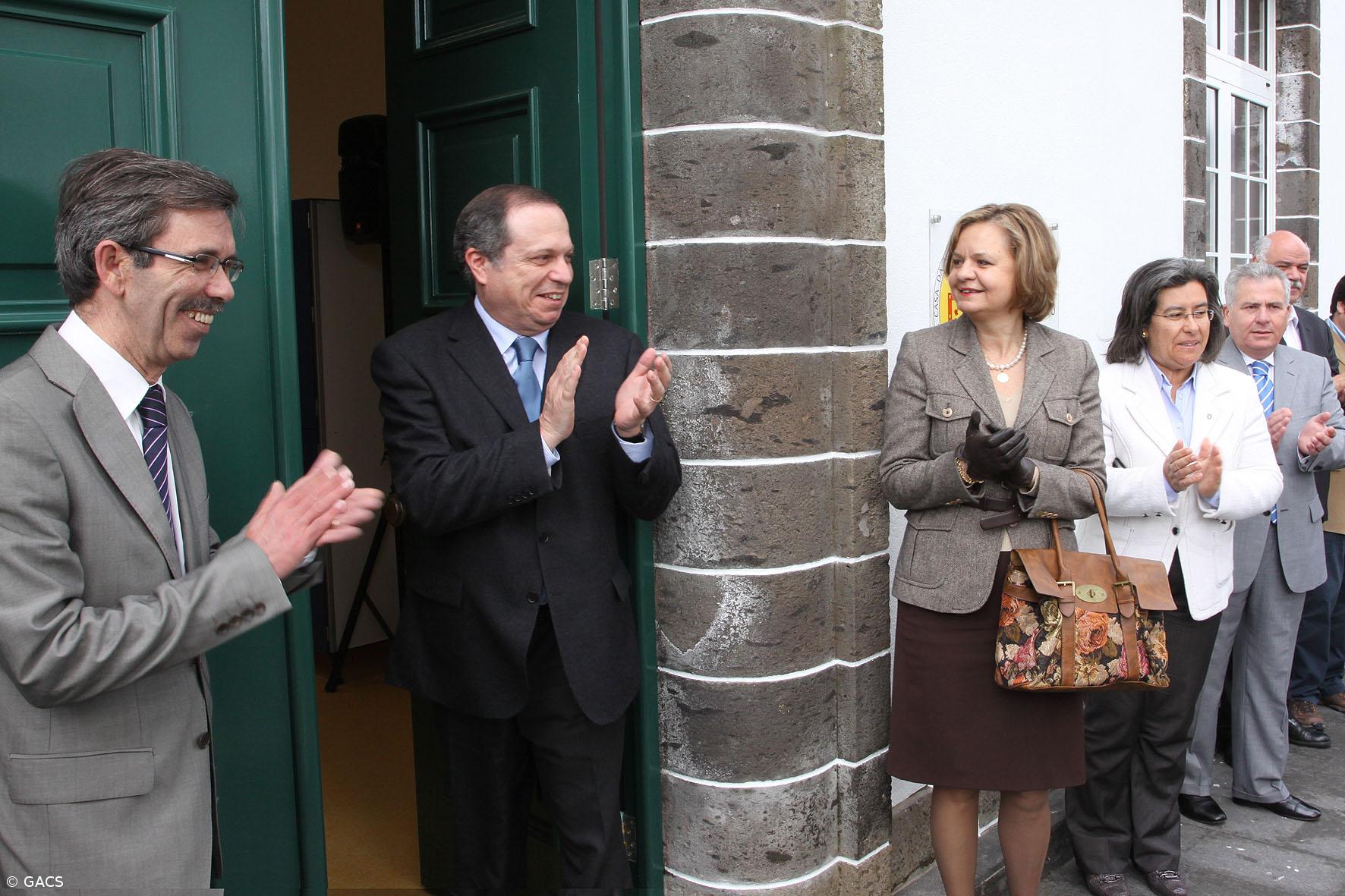 Investimentos sociais nos Açores não podem ser postos em causa – Imagem 1