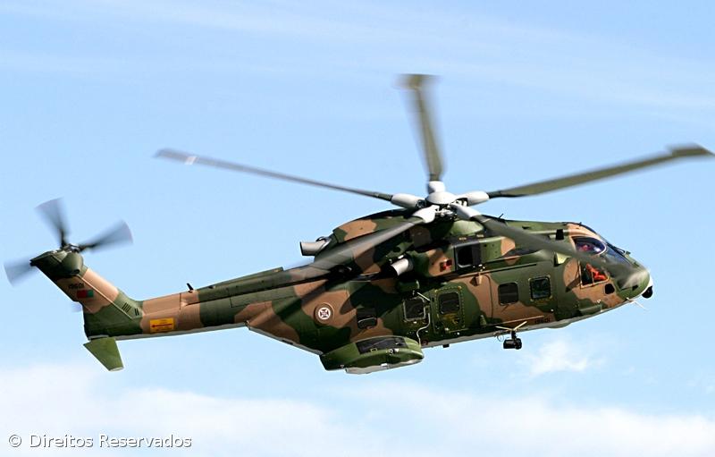 Cidadão grego evacuado de navio ao largo dos Açores – Imagem 1