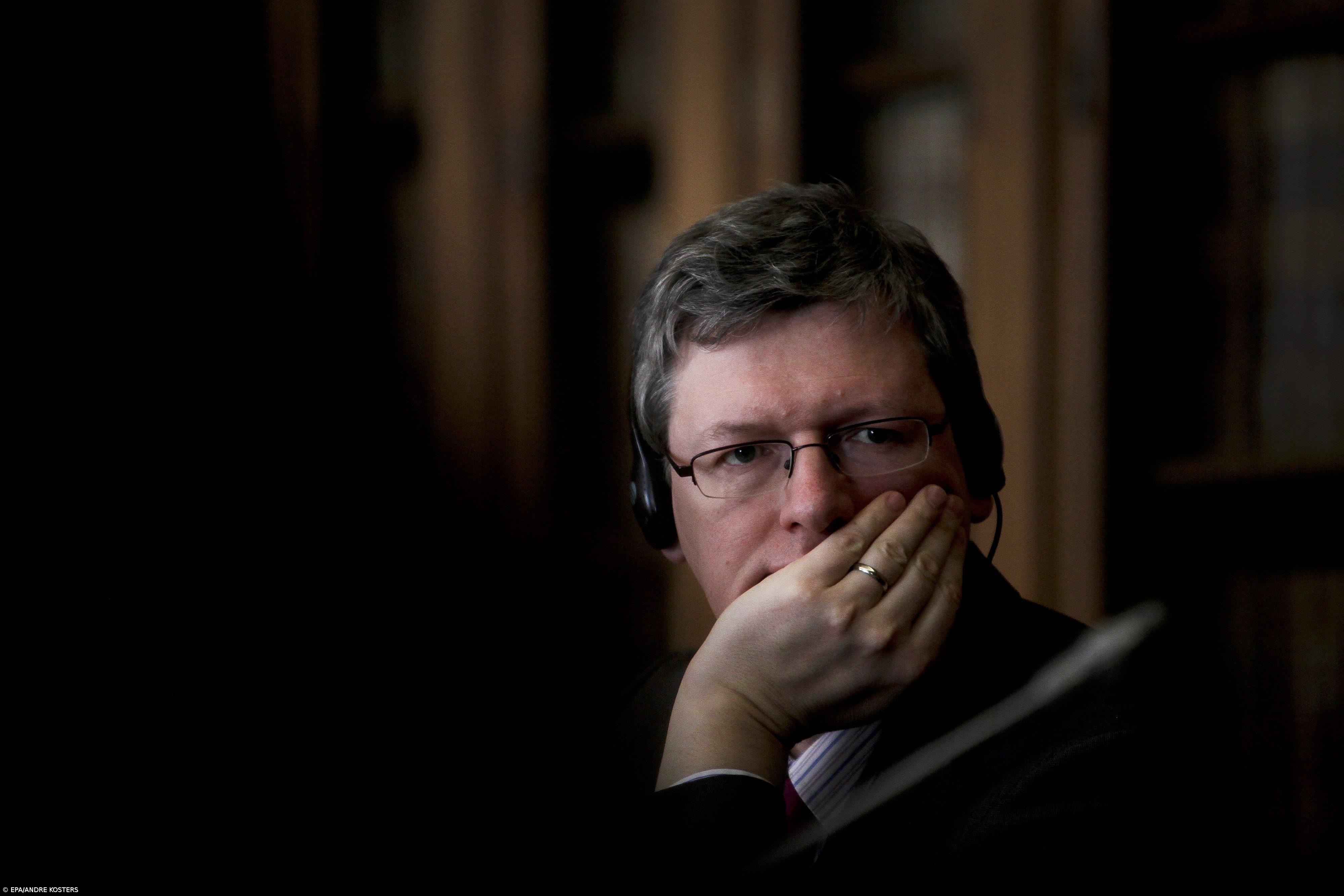 Bruxelas admite que retoma na UE é frágil e evolução do emprego uma incógnita – Imagem 1