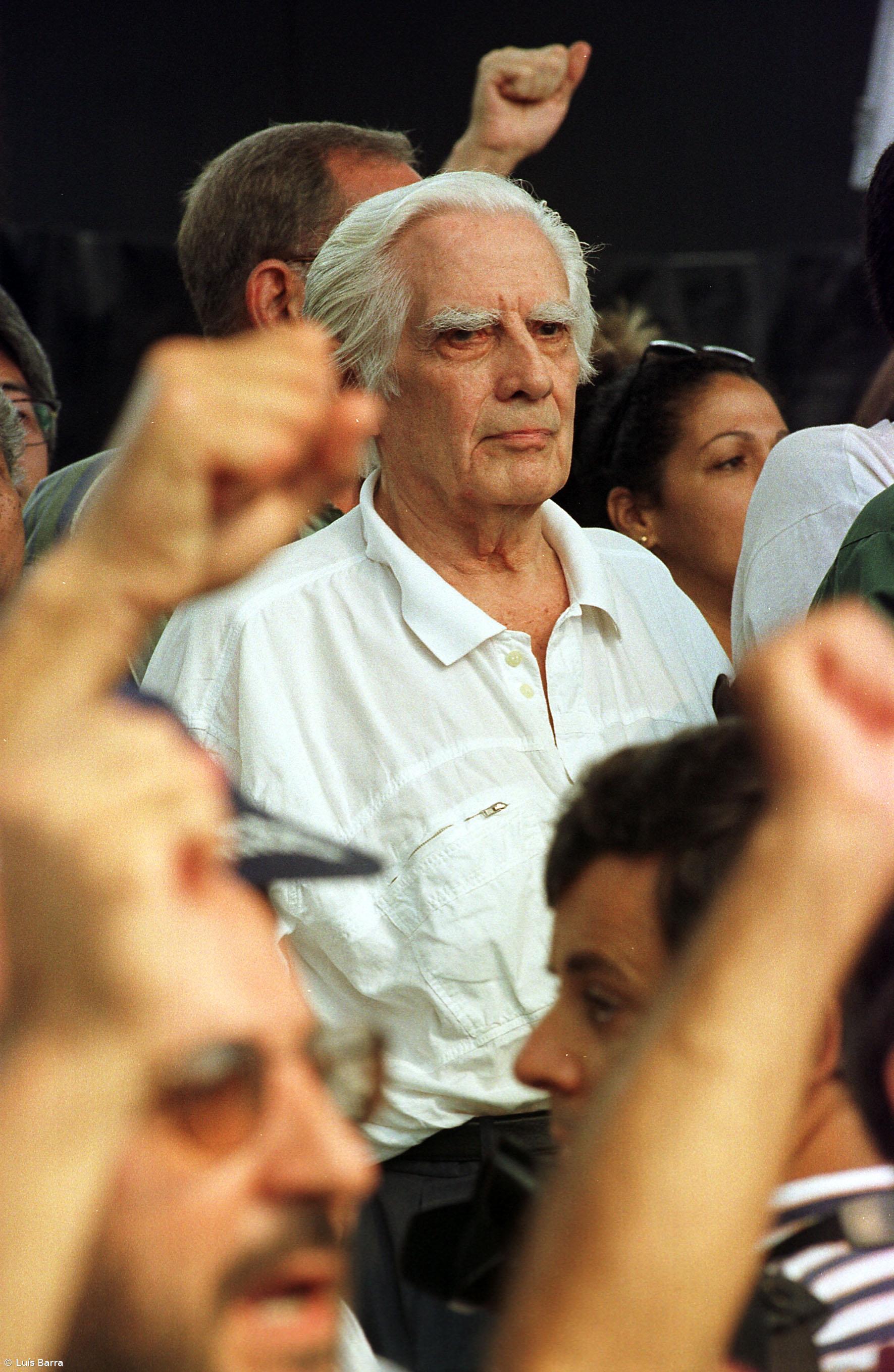 Exposição em Ponta Delgada inaugura centenário de Cunhal nos Açores – Imagem 1