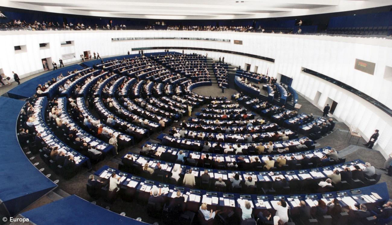 Parlamento Europeu vota resoluções sobre liberdade de imprensa – Imagem 1