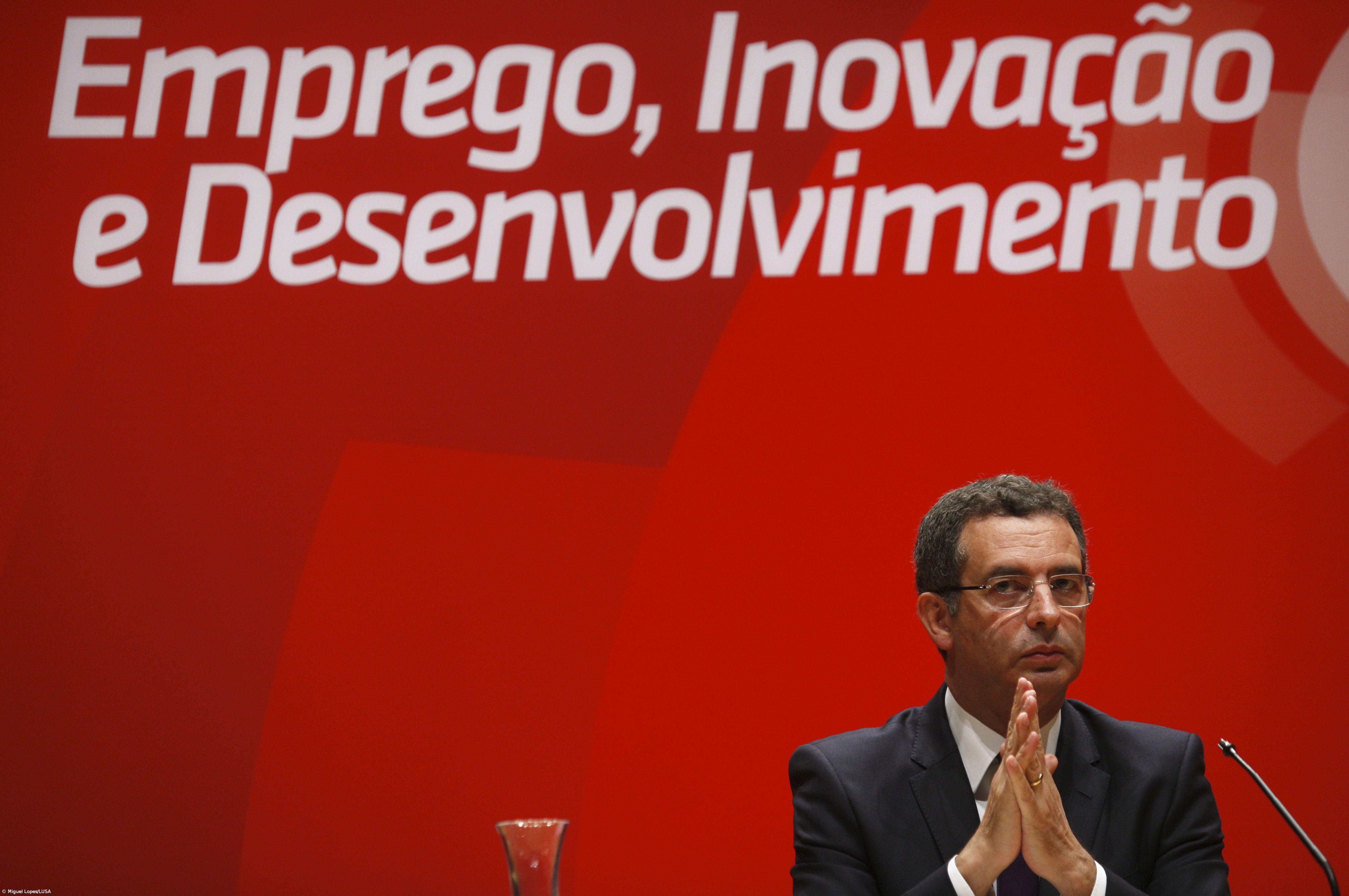 Líder do PS quer novo papel da CGD junto das empresas e pede seguros de crédito  – Imagem 1