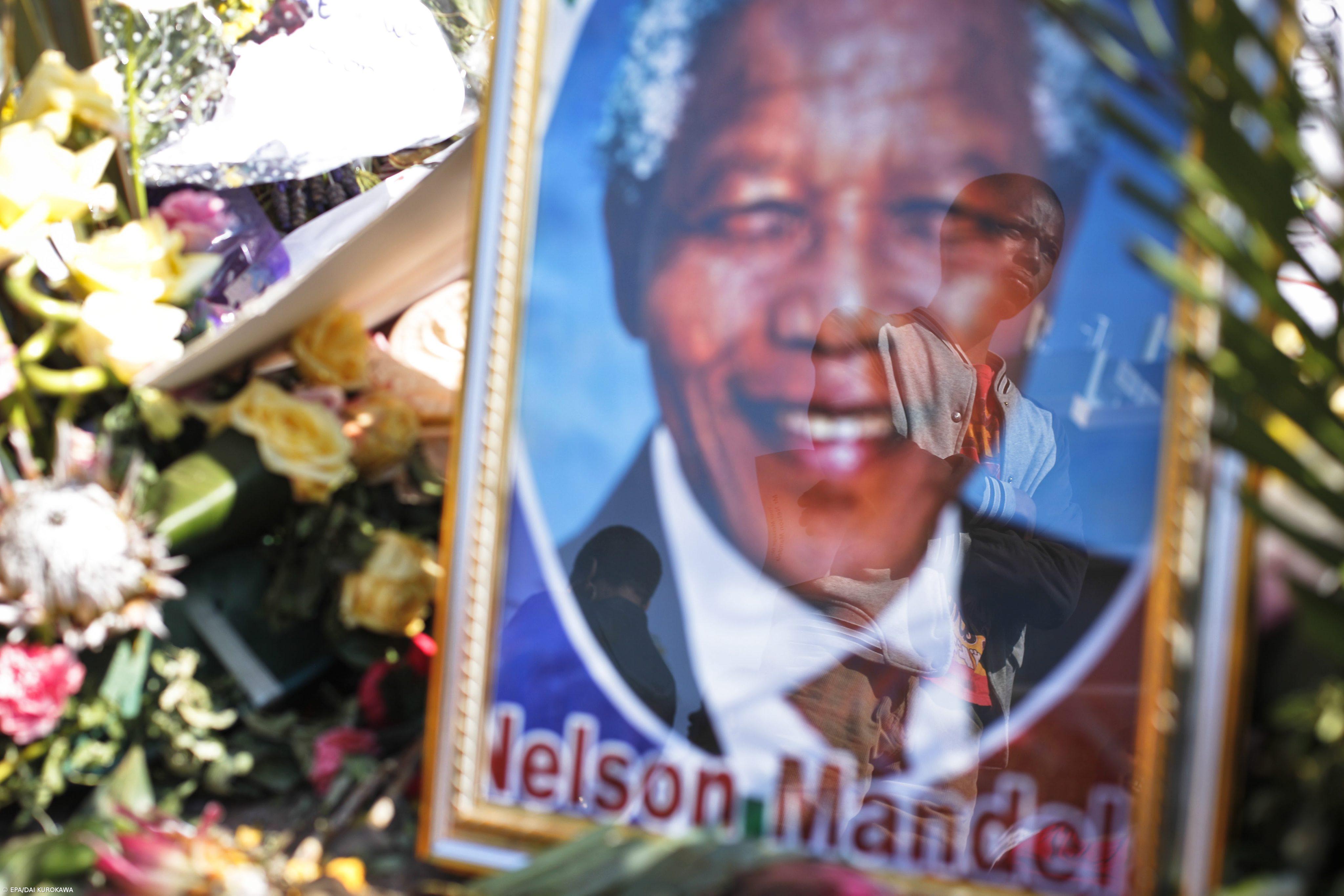 Mandela: Cortejo fúnebre vai percorrer ruas de Pretória durante três dias – Imagem 1