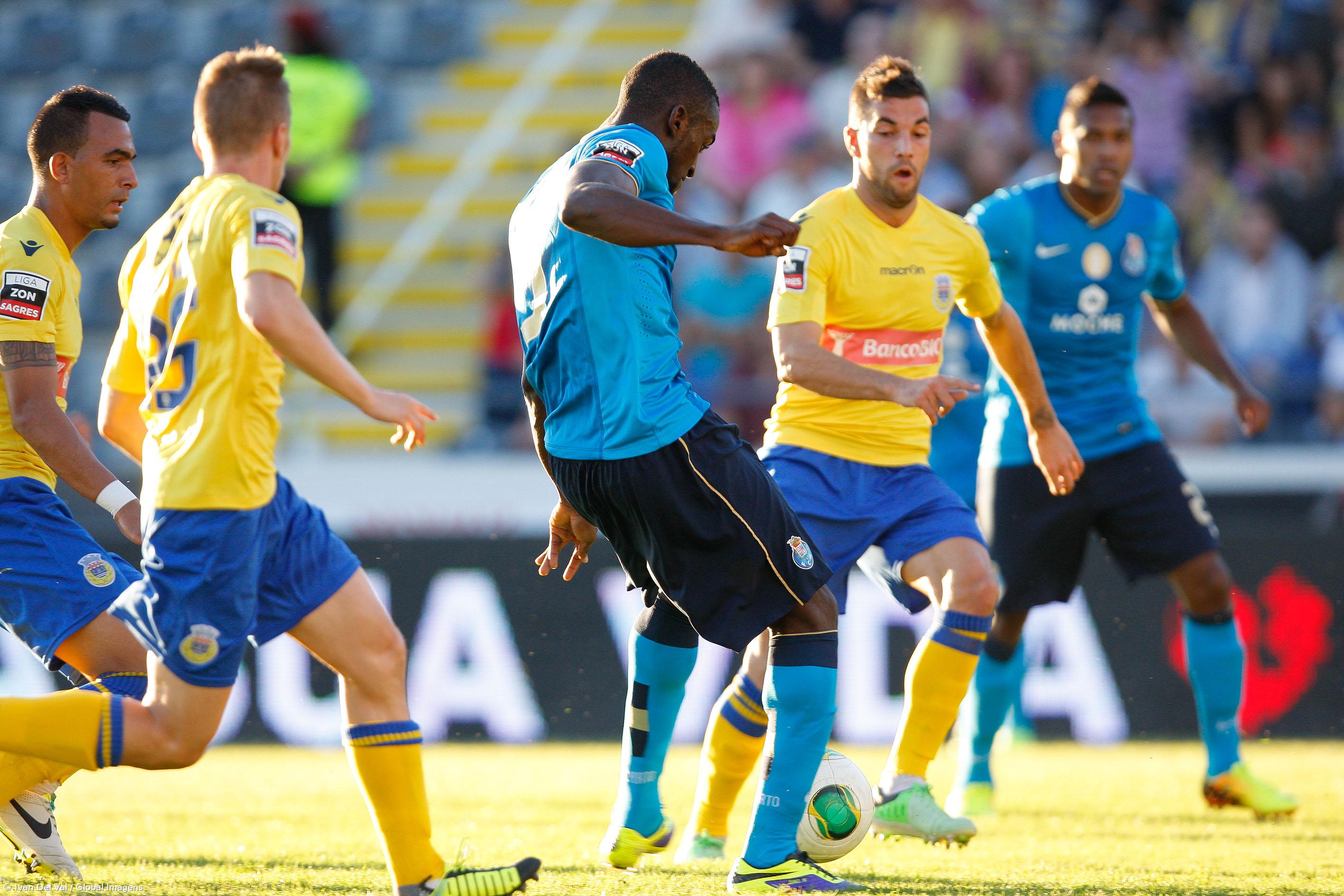 FC Porto vence em Arouca e é líder da I Liga (vídeos) – Imagem 1