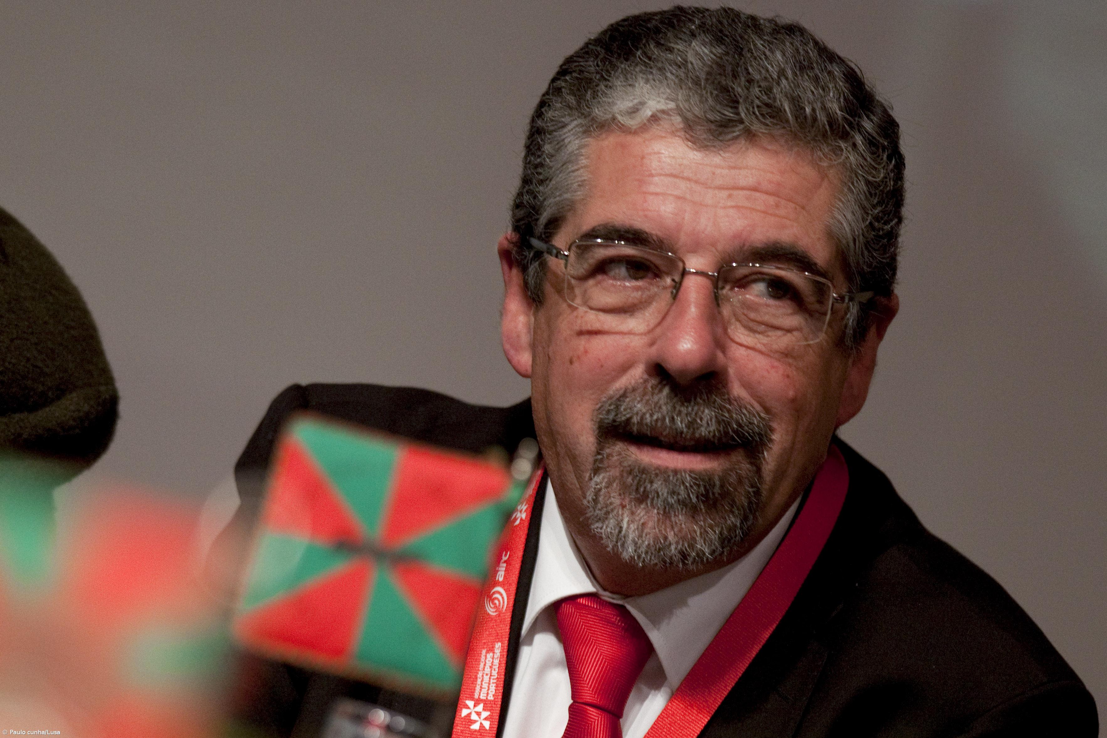 Governo discute com municípios transferência de competências em 2018 – Imagem 1