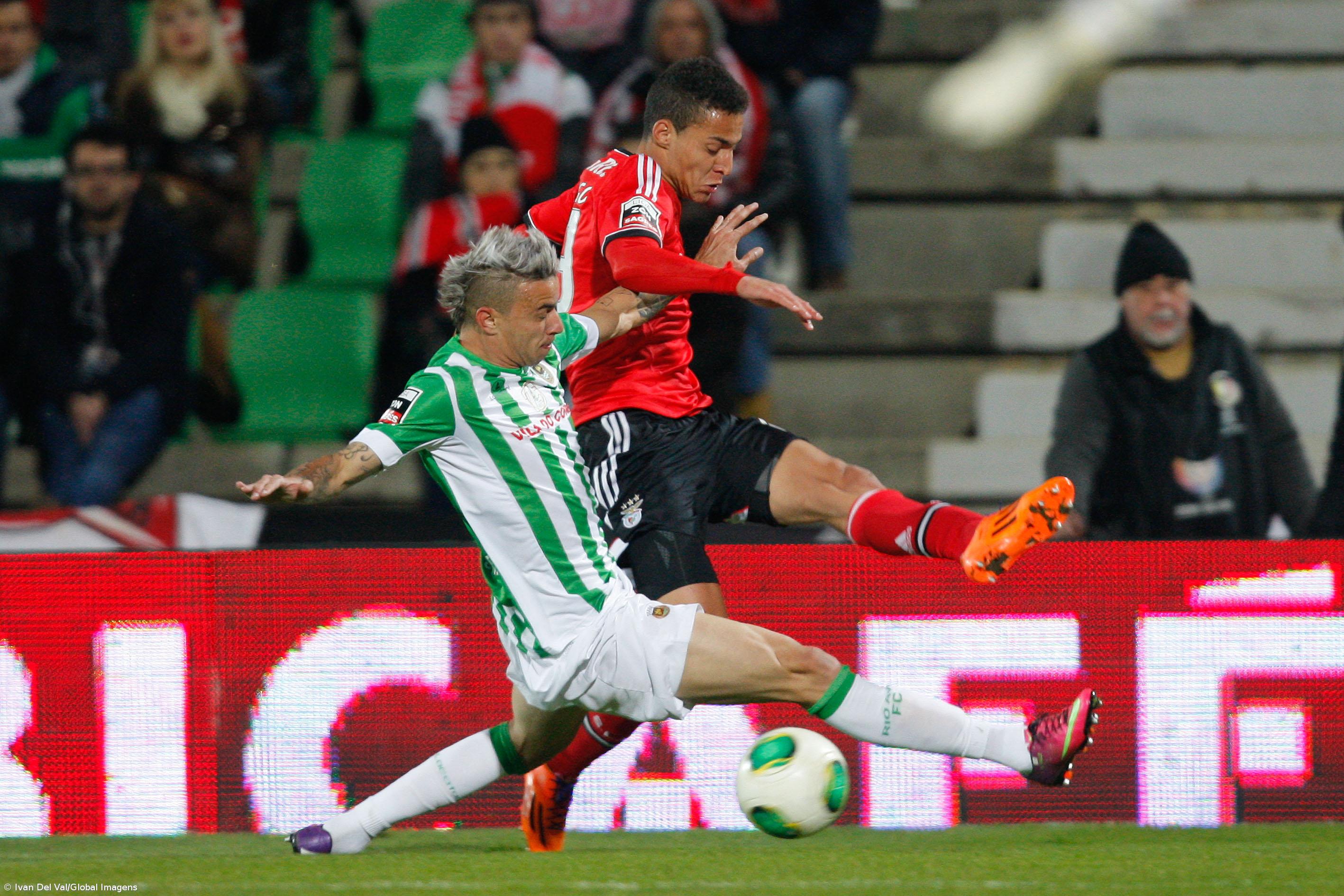 Benfica isola-se provisoriamente na liderança da I Liga ao vencer em Vila do Conde (vídeos) – Imagem 1