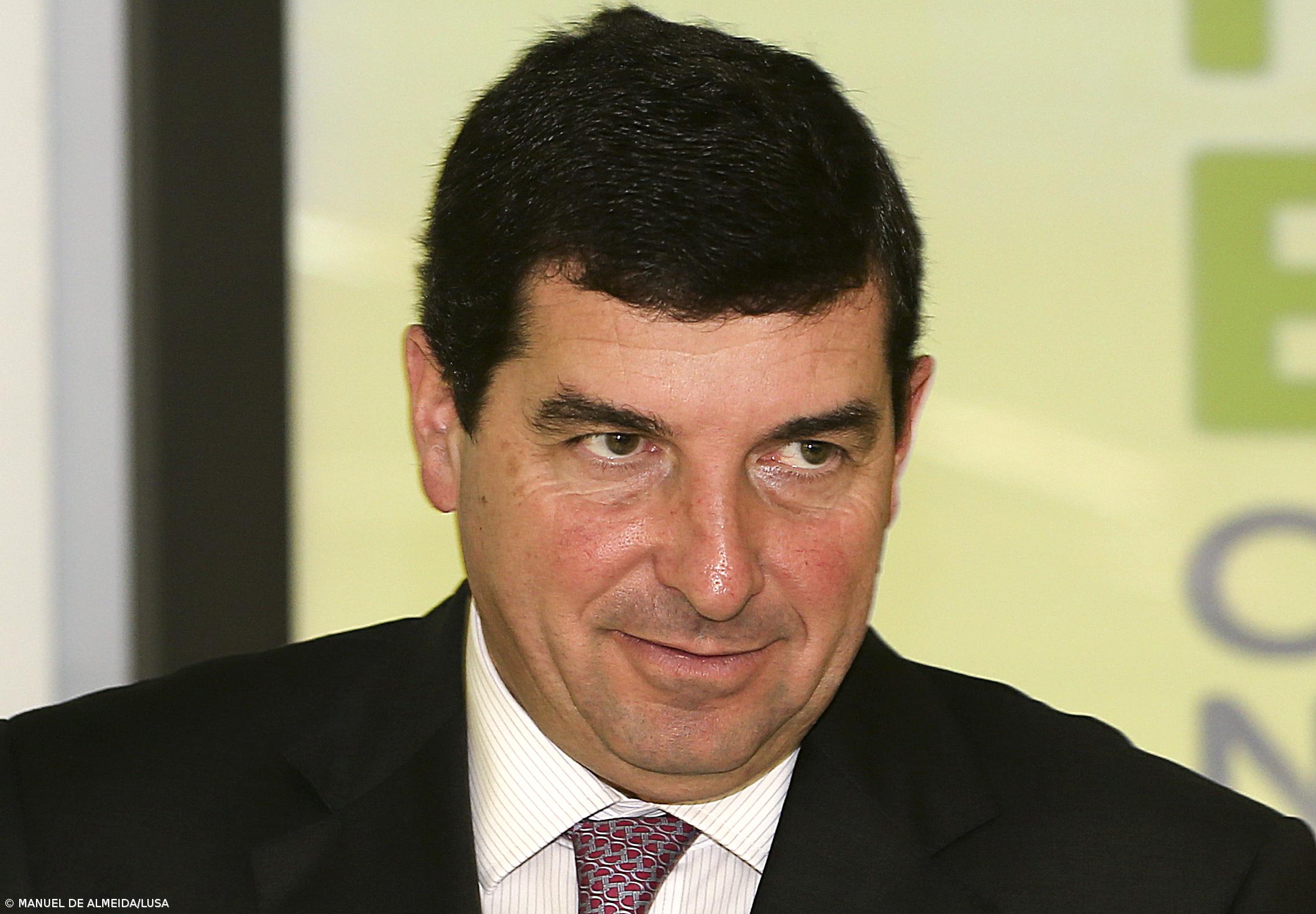  Pires de Lima elogia trabalho desenvolvido pela equipa de Stock da Cunha – Imagem 1