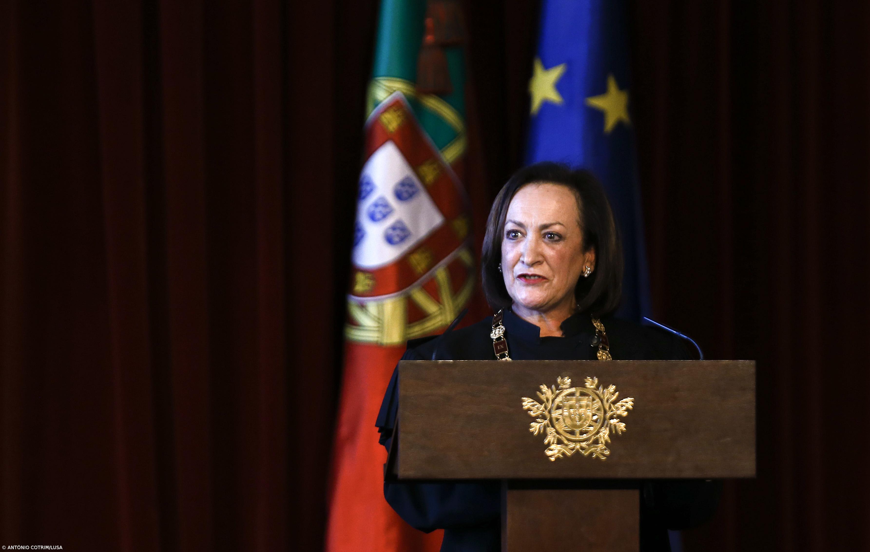 Ex-PGR Joana Marques Vidal diz para não se deixar cair o "retomar da confiança" no MP – Imagem 1