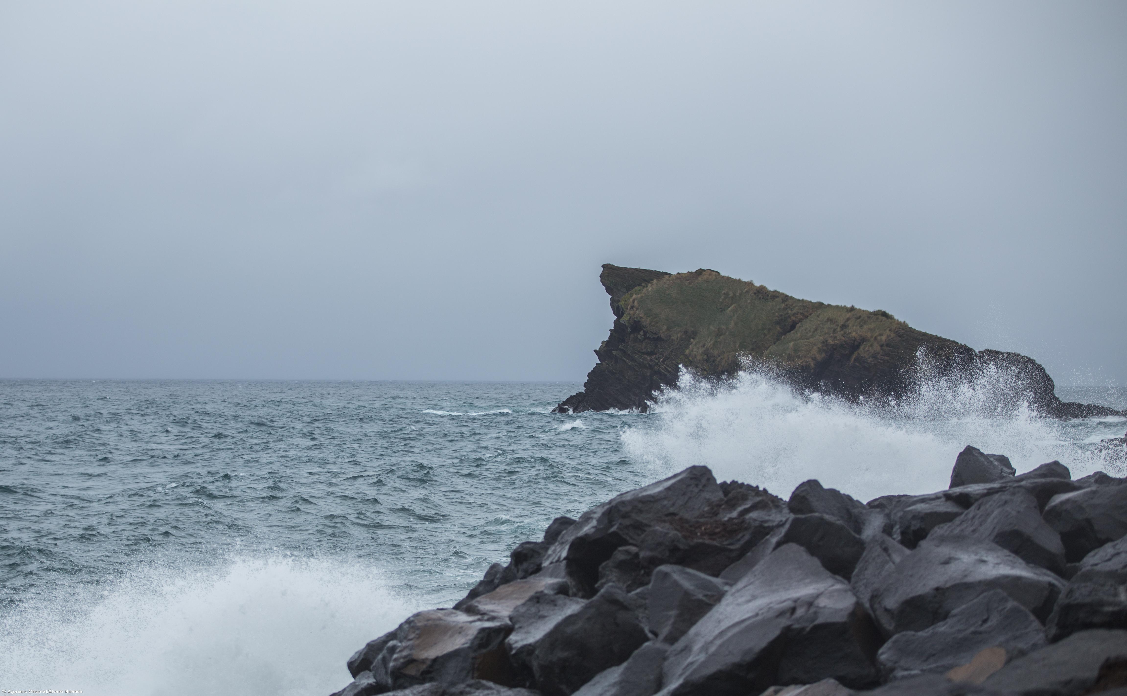 Autoridade marítima alerta para agravamento do estado do mar nos Açores – Imagem 1