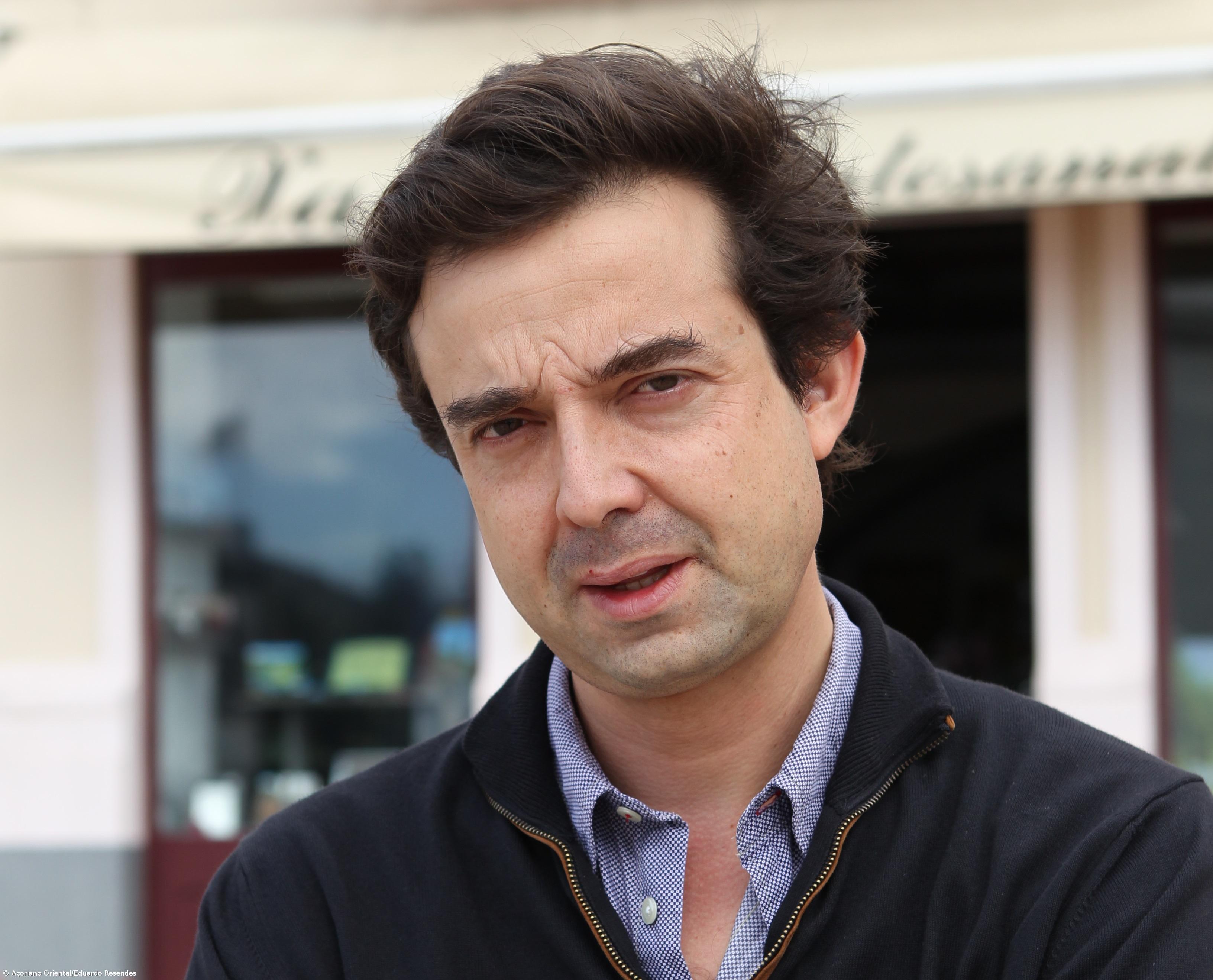 "Arquipélago de Escritores" promove "diálogo" de artes nos Açores tendo por base o livro  – Imagem 1