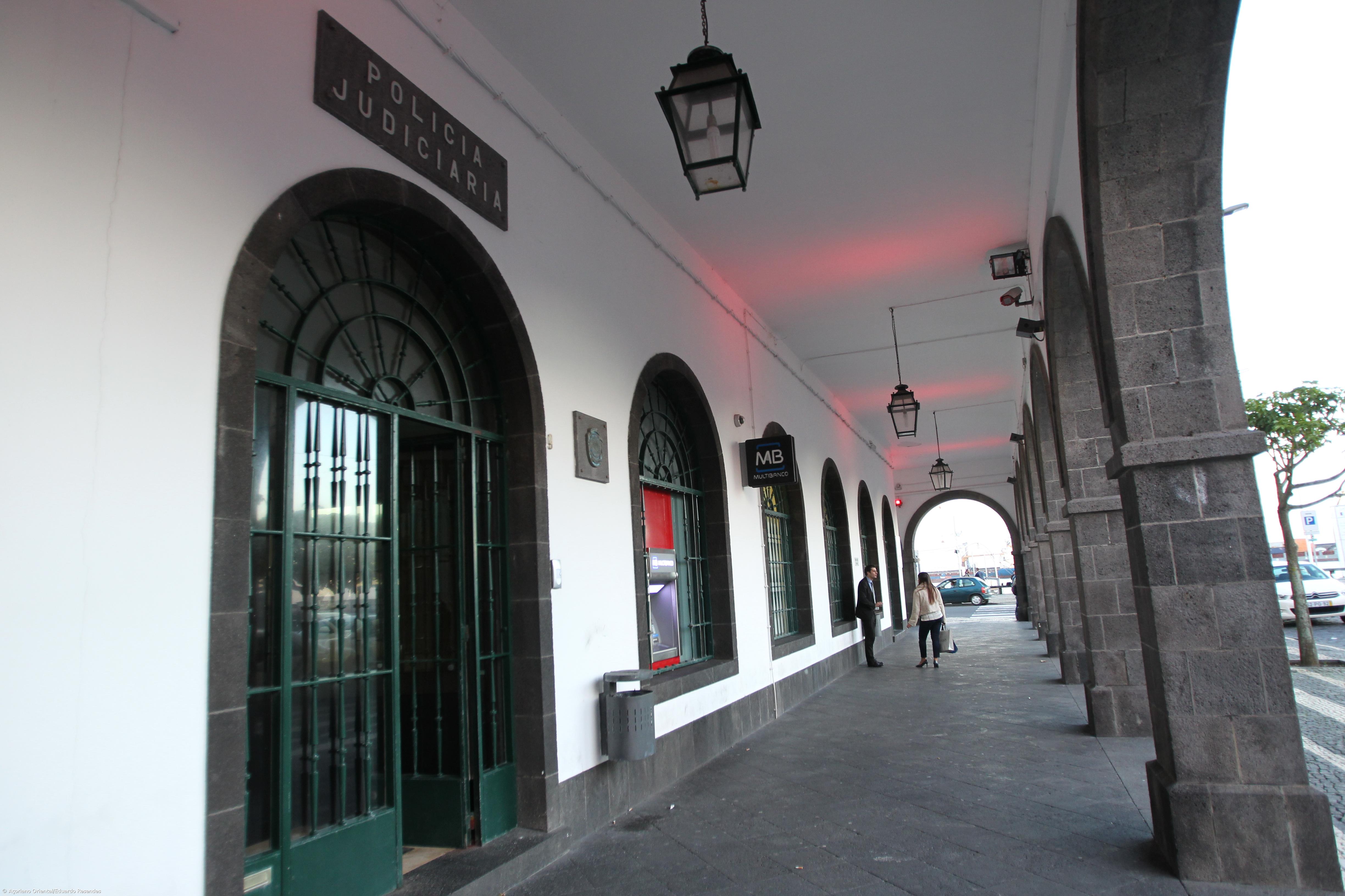 PJ detém estudante suspeito de pornografia de menores – Imagem 1