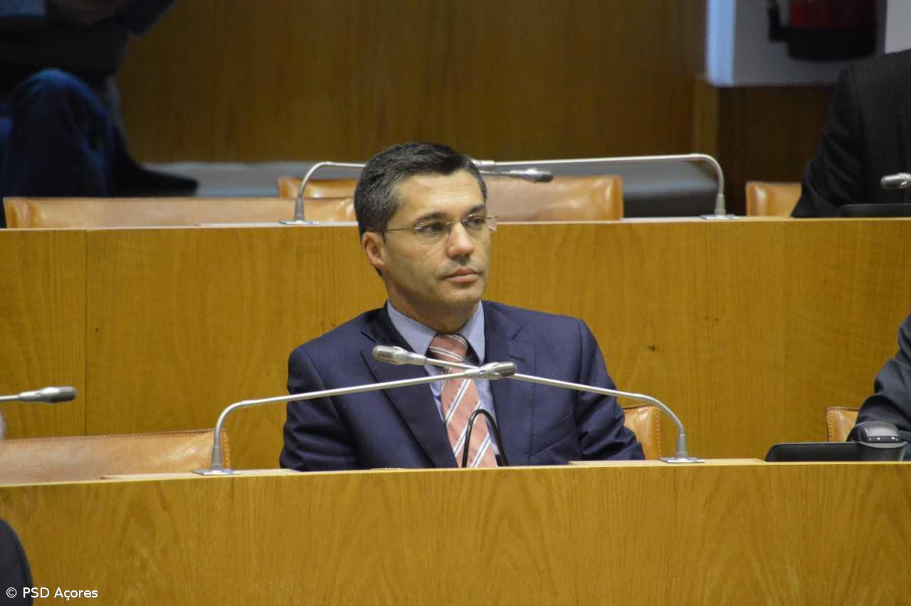 Luís Garcia é o novo presidente da Assembleia Legislativa dos Açores – Imagem 1