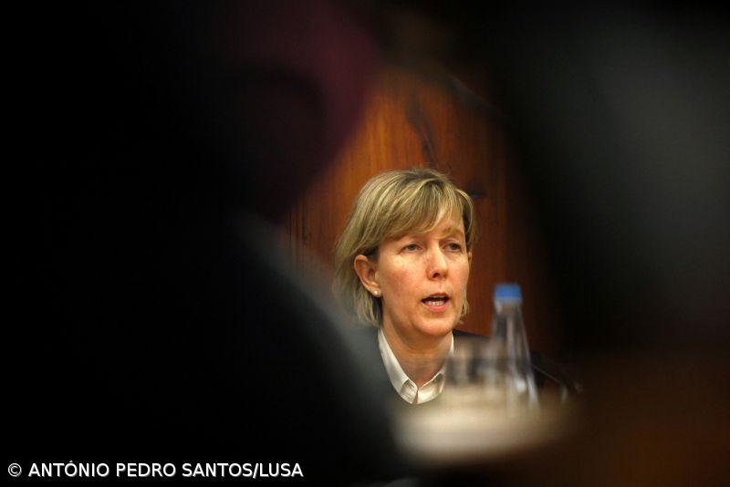 Maria Luís Albuquerque preferia “verdadeira clarificação” com diretas e lamenta “ataques pessoais” – Imagem 1