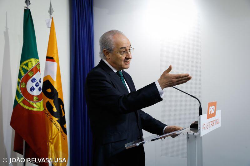 Rui Rio diz que vai responder a Montenegro mas com “calma e na devida altura” – Imagem 1