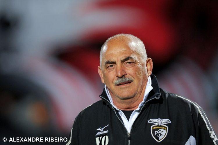 Liga imortaliza treinador com Prémio Vítor Oliveira – Imagem 1
