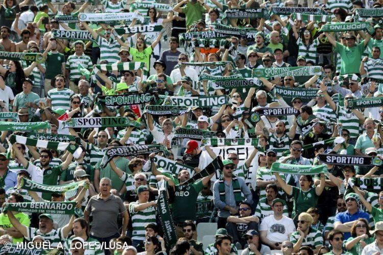 Juventude Leonina com tolerância zero à violência e arremesso de tochas – Imagem 1