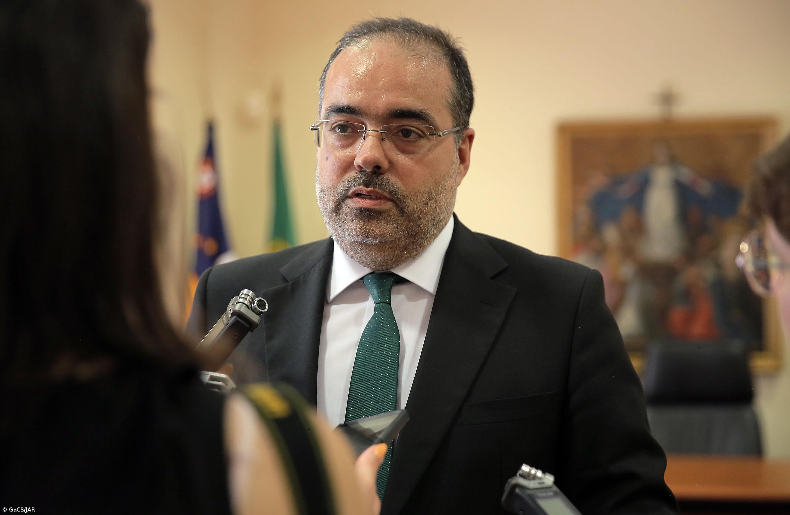 Governo dos Açores reforça apoio às associações humanitárias de bombeiros – Imagem 1