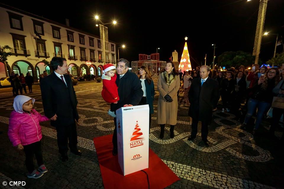Ponta Delgada inaugurou iluminação de natal esta sexta feira – Imagem 1