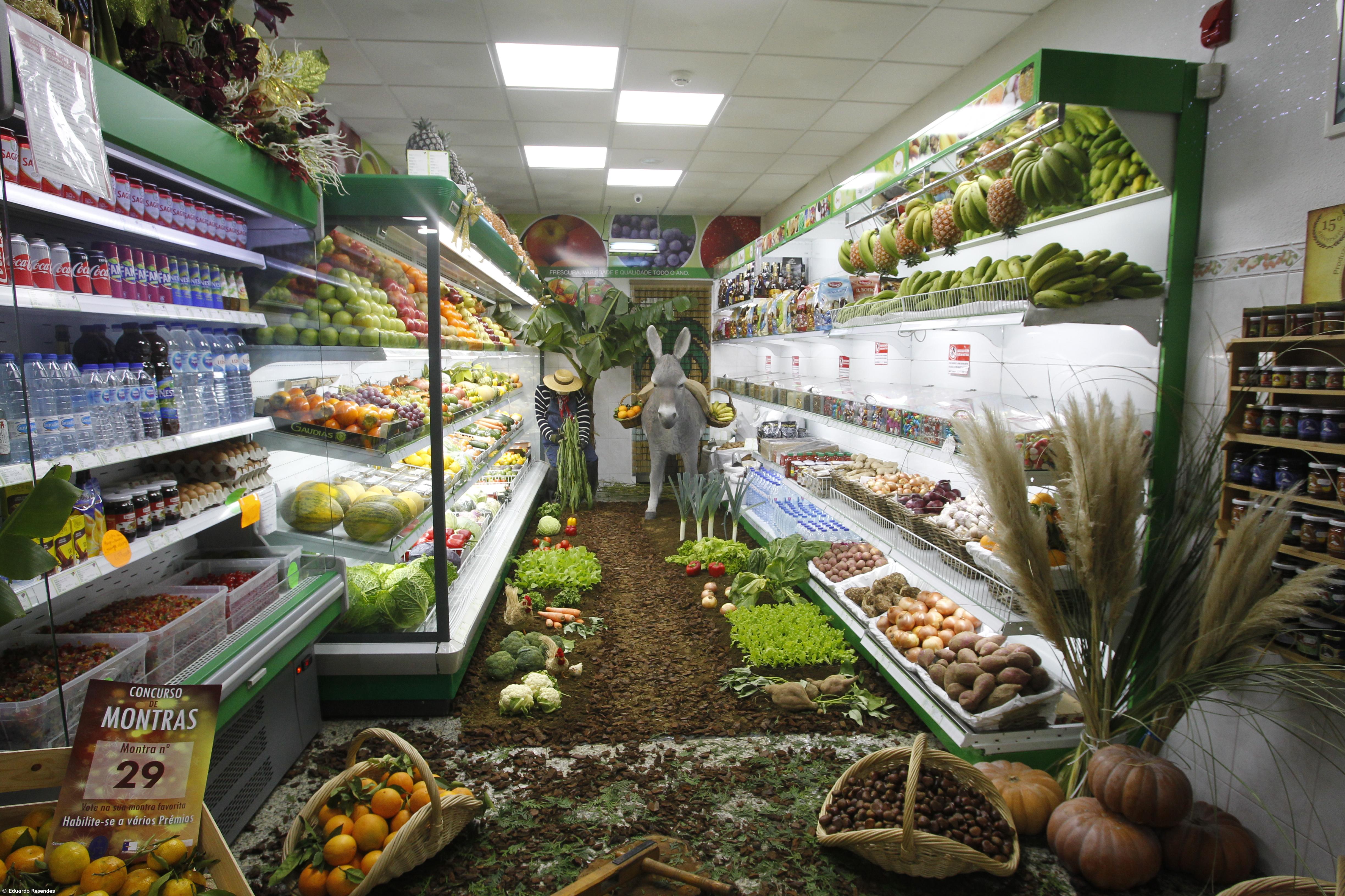 Frutaria São Miguel vence Concurso de Montras 2018 – Imagem 1