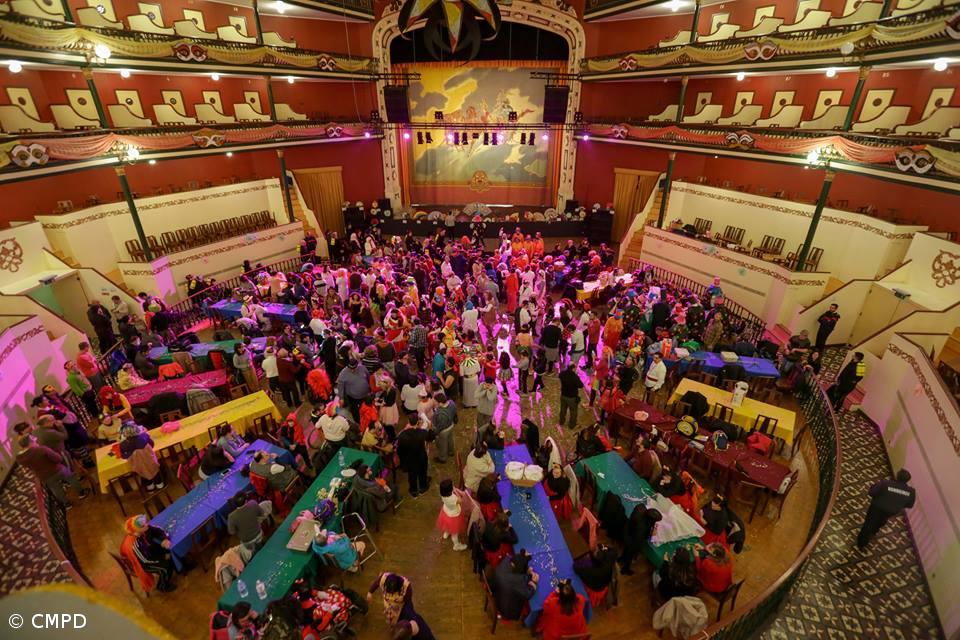 Coliseu Micaelense acolheu XIV Baile de Carnaval da APACDAA – Imagem 1