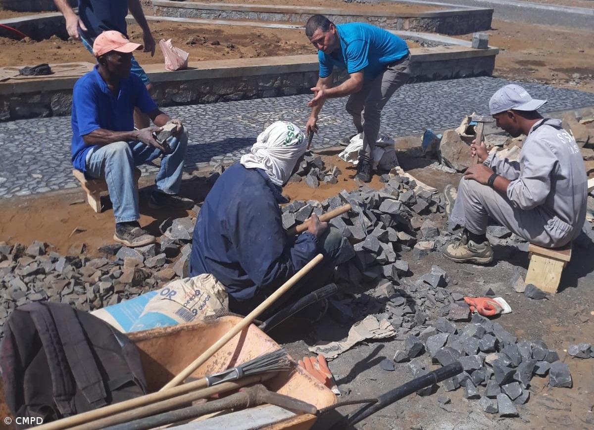 Ponta Delgada apoia Cabo Verde na formação de calceteiros – Imagem 1