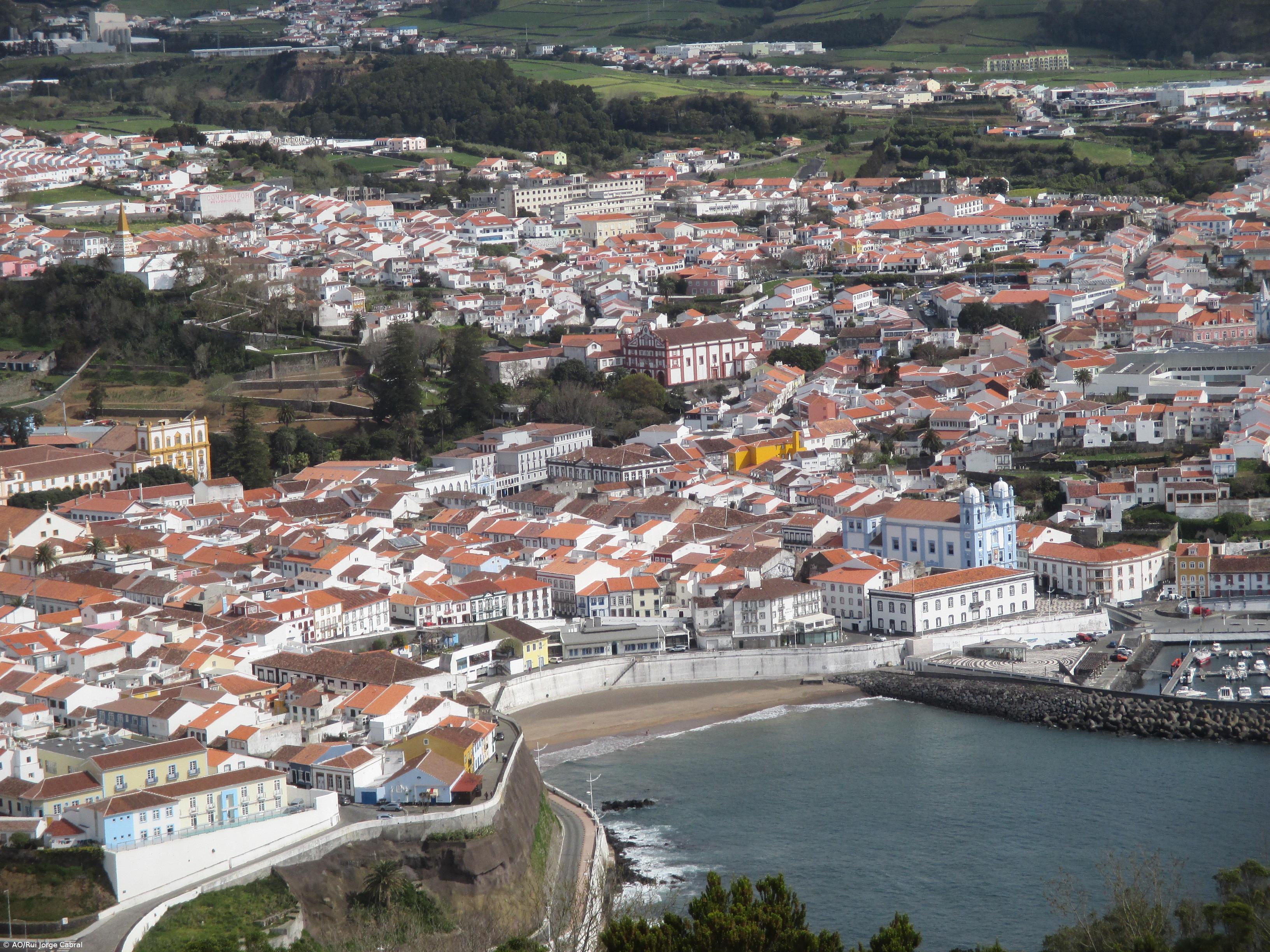 António Pedro Vasconcelos prepara série sobre exílio de Gungunhana na ilha Terceira  – Imagem 1