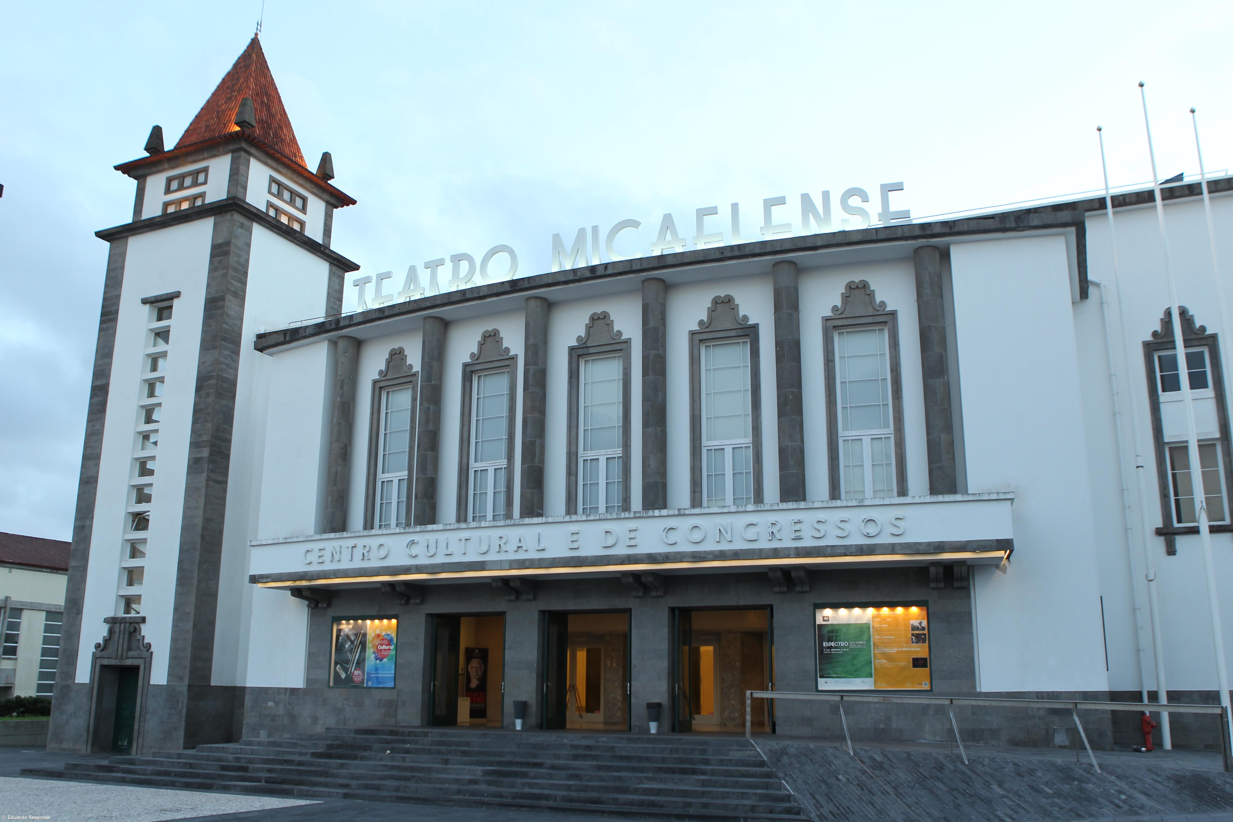 Filme “Os Miseráveis” exibido hoje no Teatro Micaelense – Imagem 1