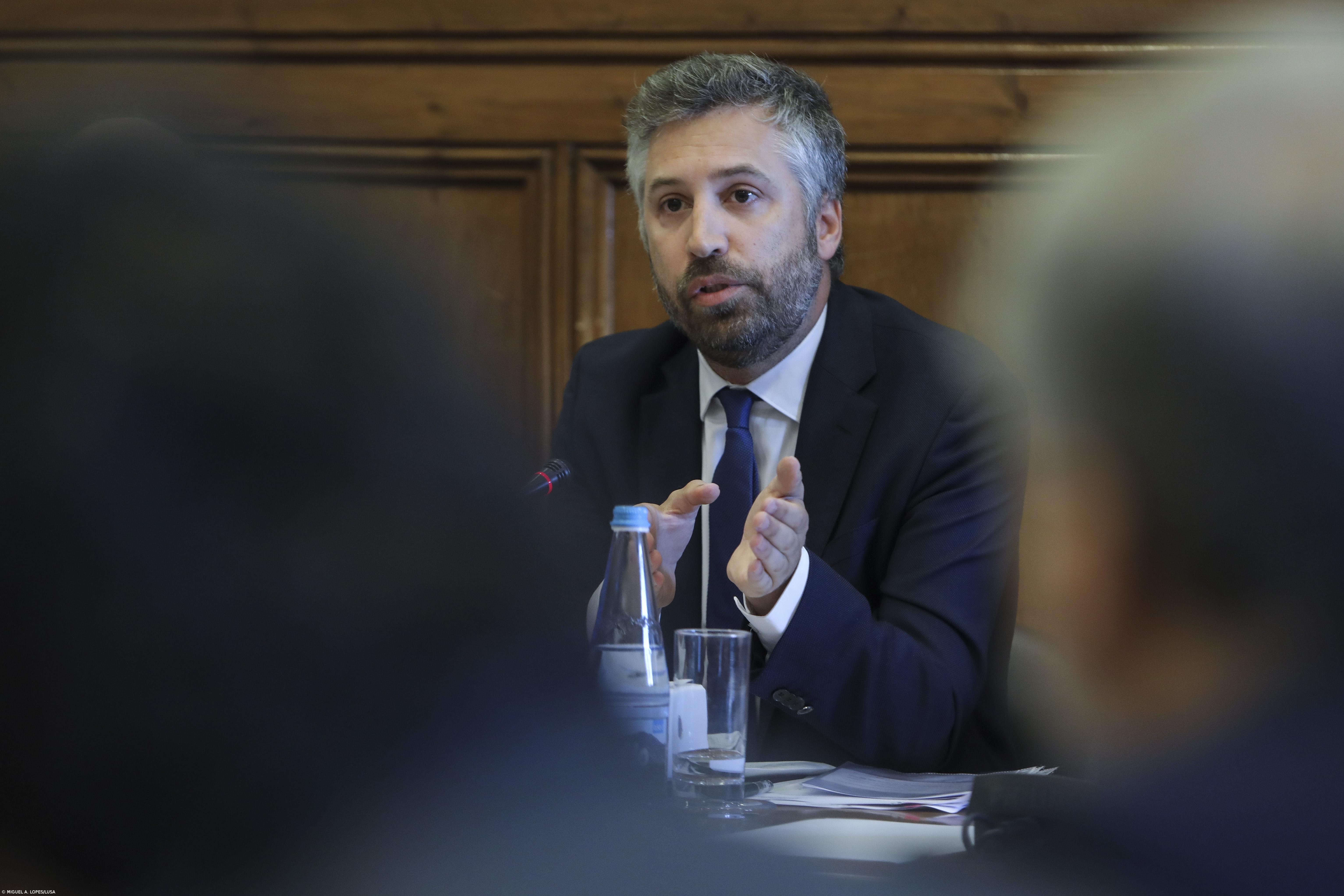 Ministério garante que Pedro Nuno Santos não está em situação de incompatibilidade – Imagem 1