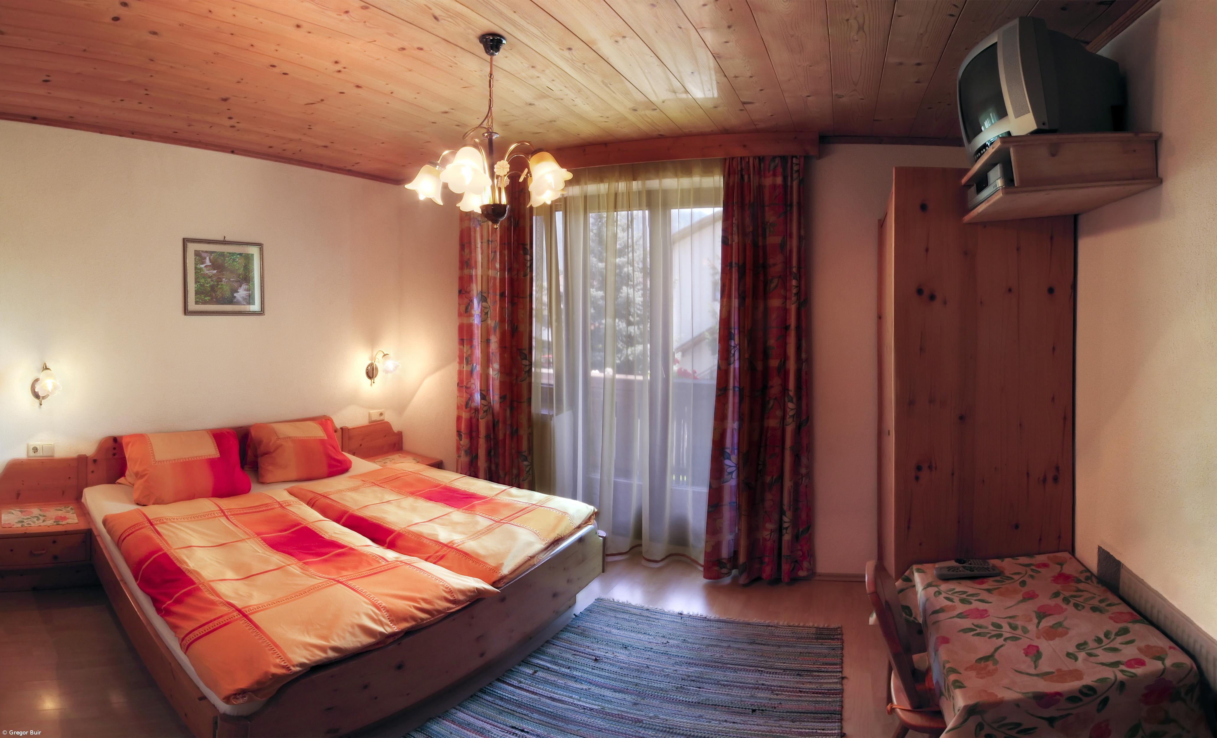 Hotelaria desacelera em setembro apesar de acréscimo da procura internacional – Imagem 1