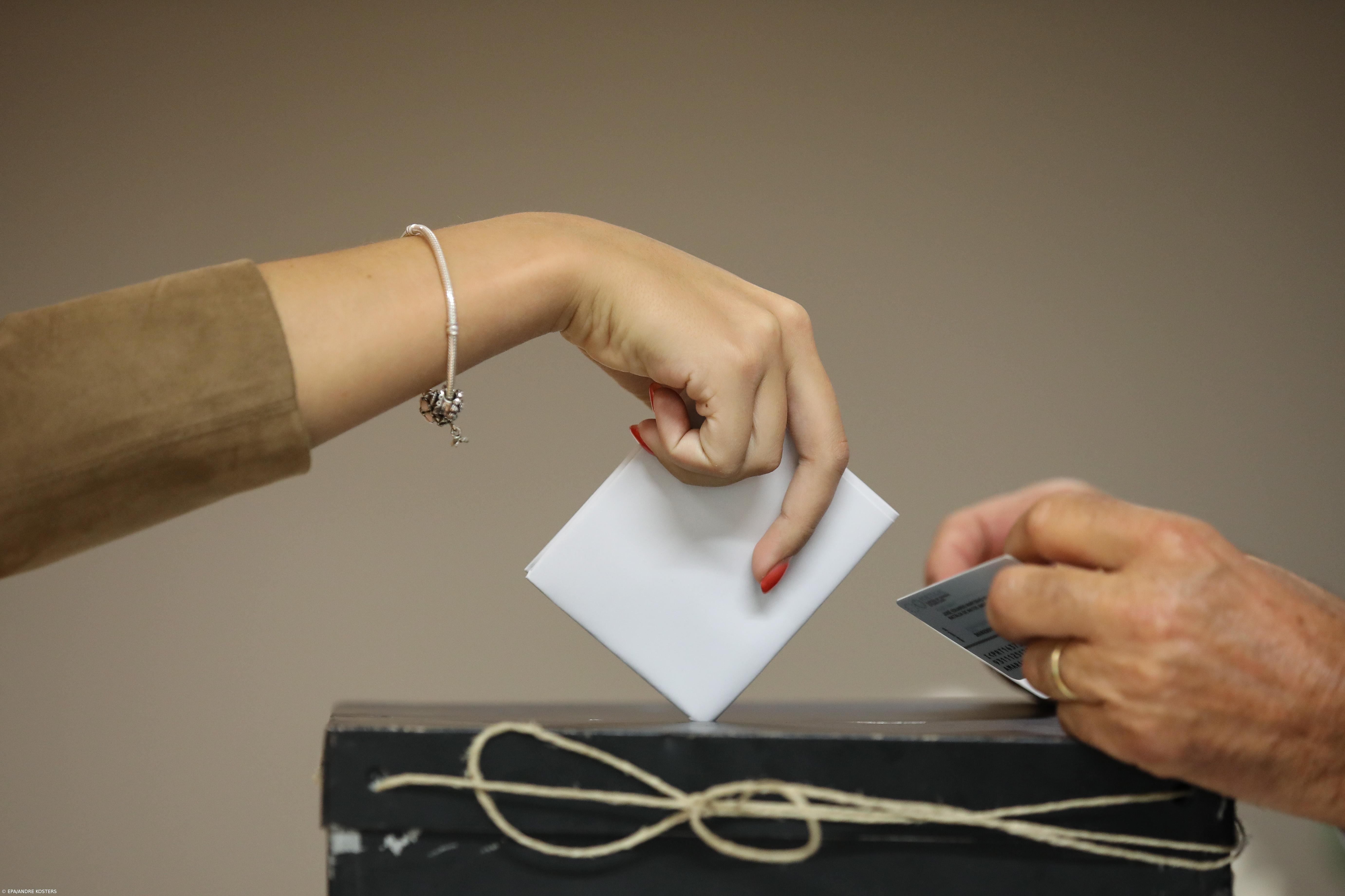 Mesas de voto abriram nos Açores às 08:00 locais – Imagem 1