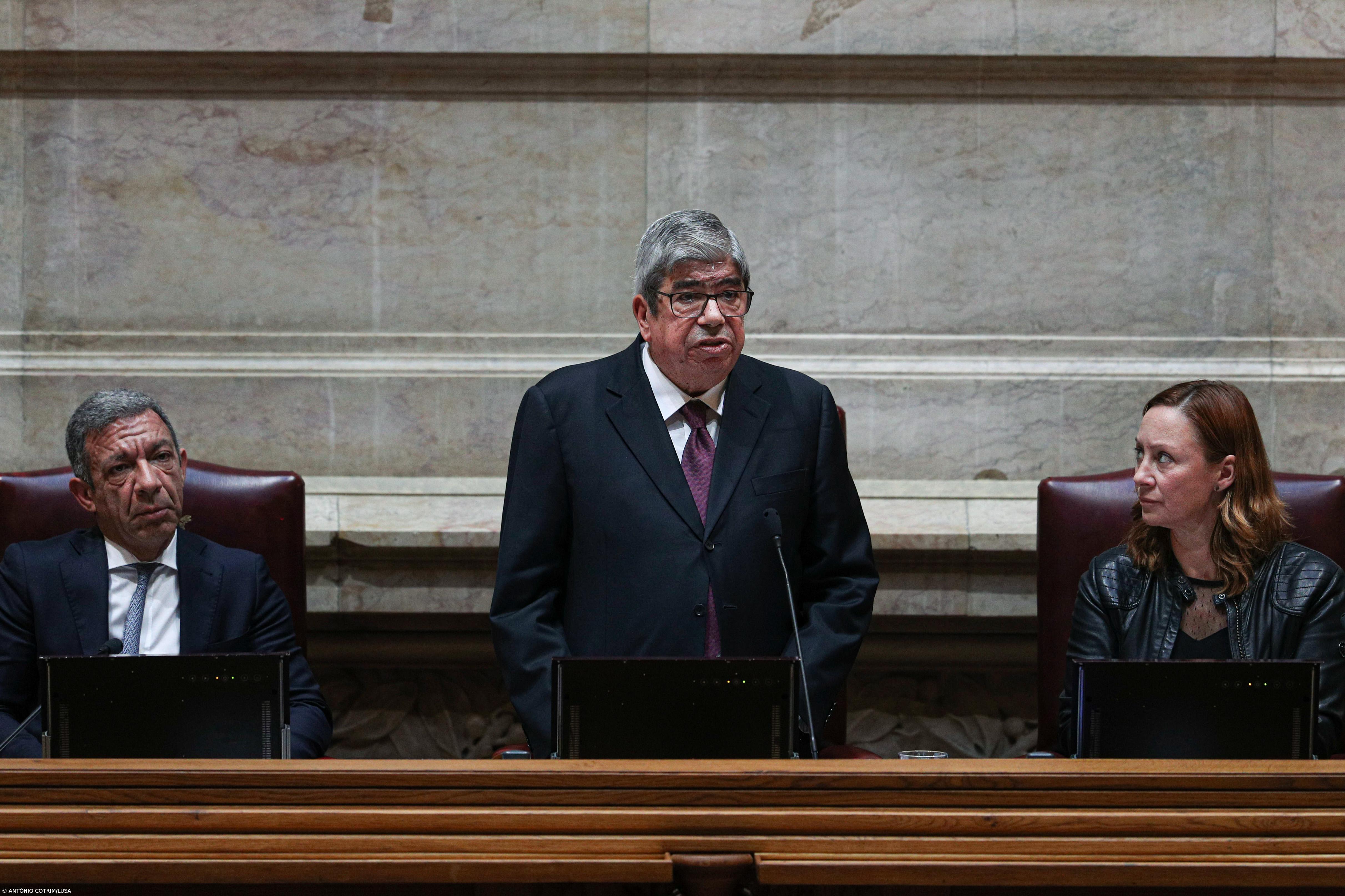 Ferro Rodrigues reeleito presidente da Assembleia da República – Imagem 1
