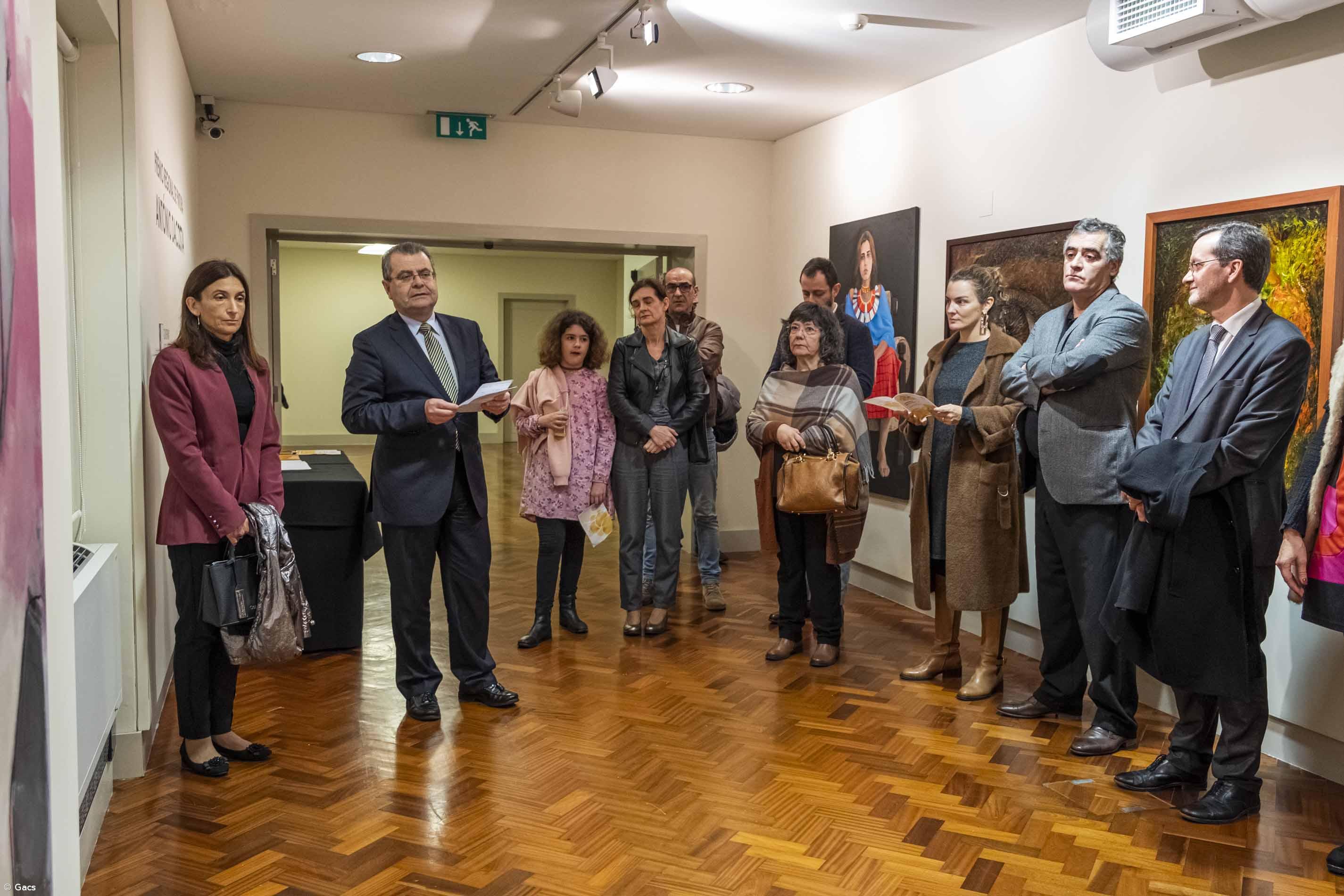 Prémios culturais "António Dacosta" e "Ayres d´Aguiar" entregues no Teatro Micaelense – Imagem 1