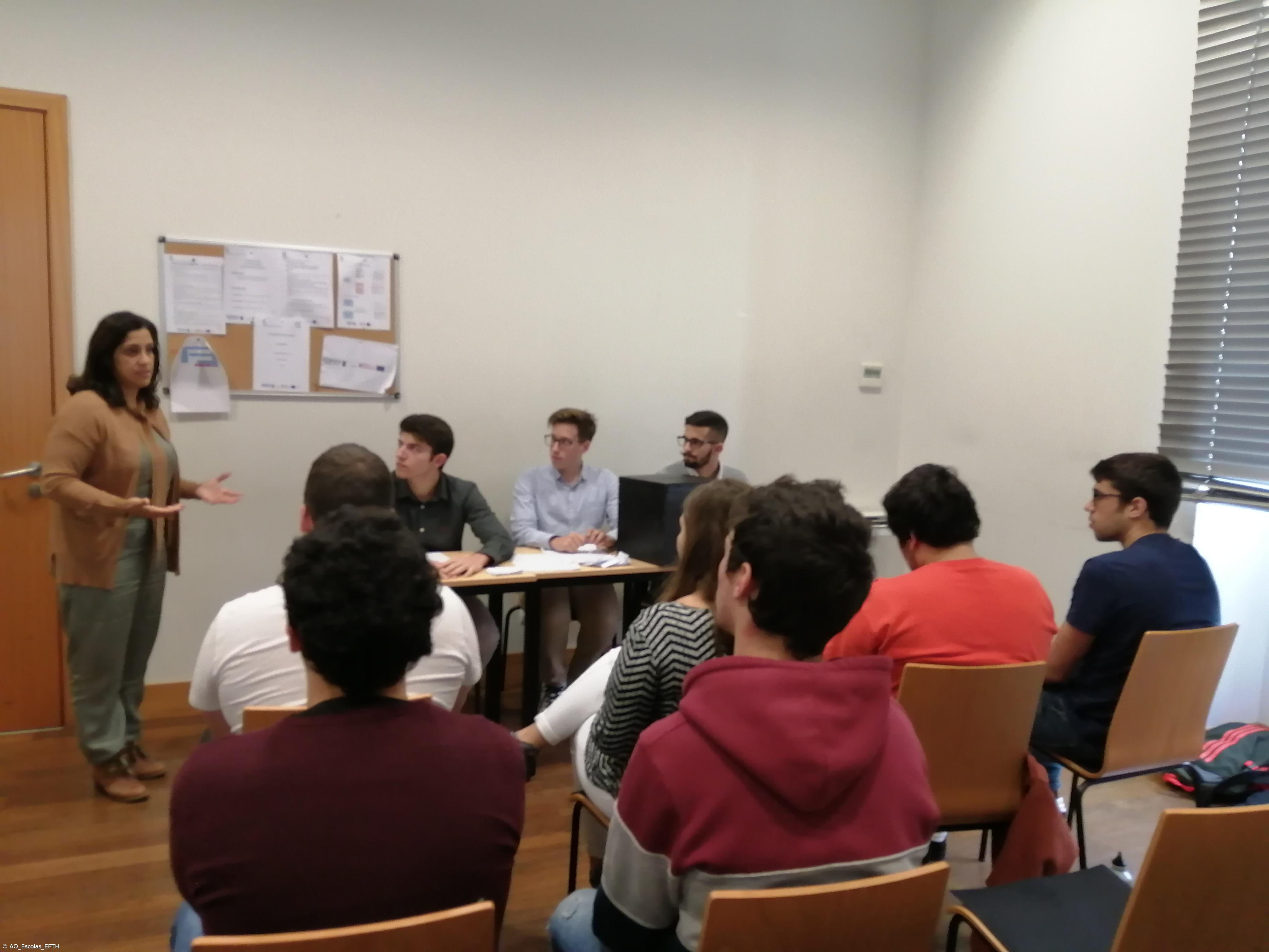 Parlamento dos Jovens desperta para a Cidadania – Imagem 1