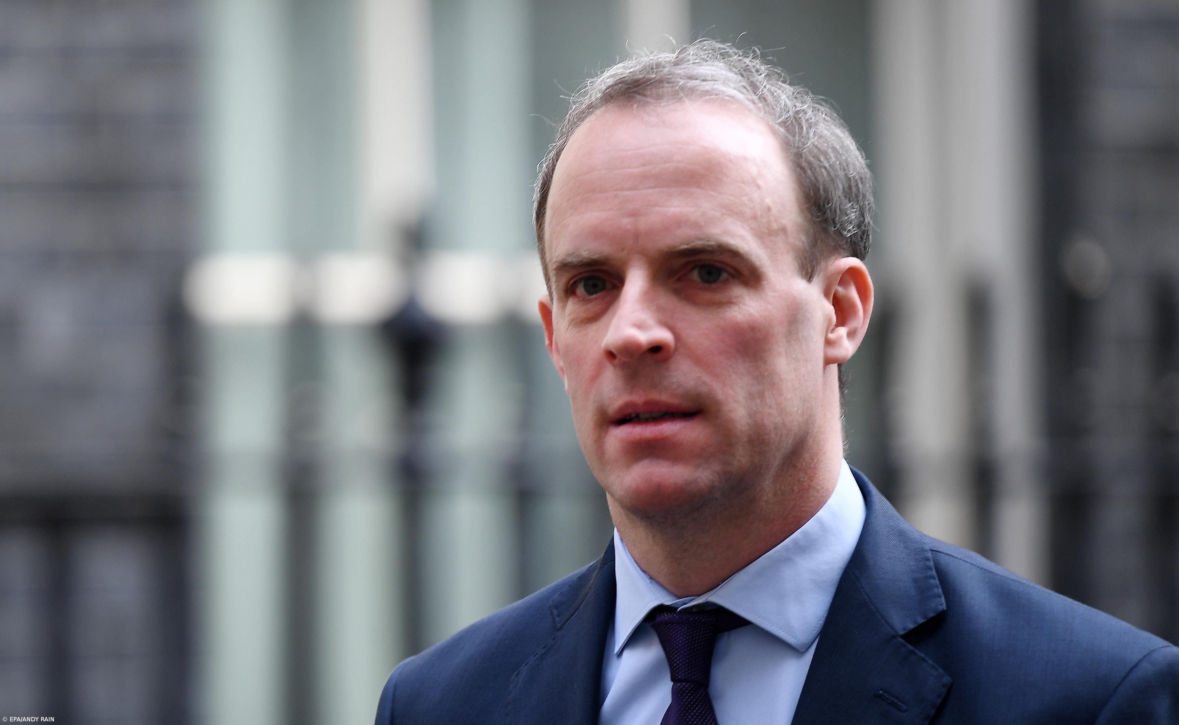 Reino Unido mantém confinamento por mais “pelo menos” três semanas – Imagem 1