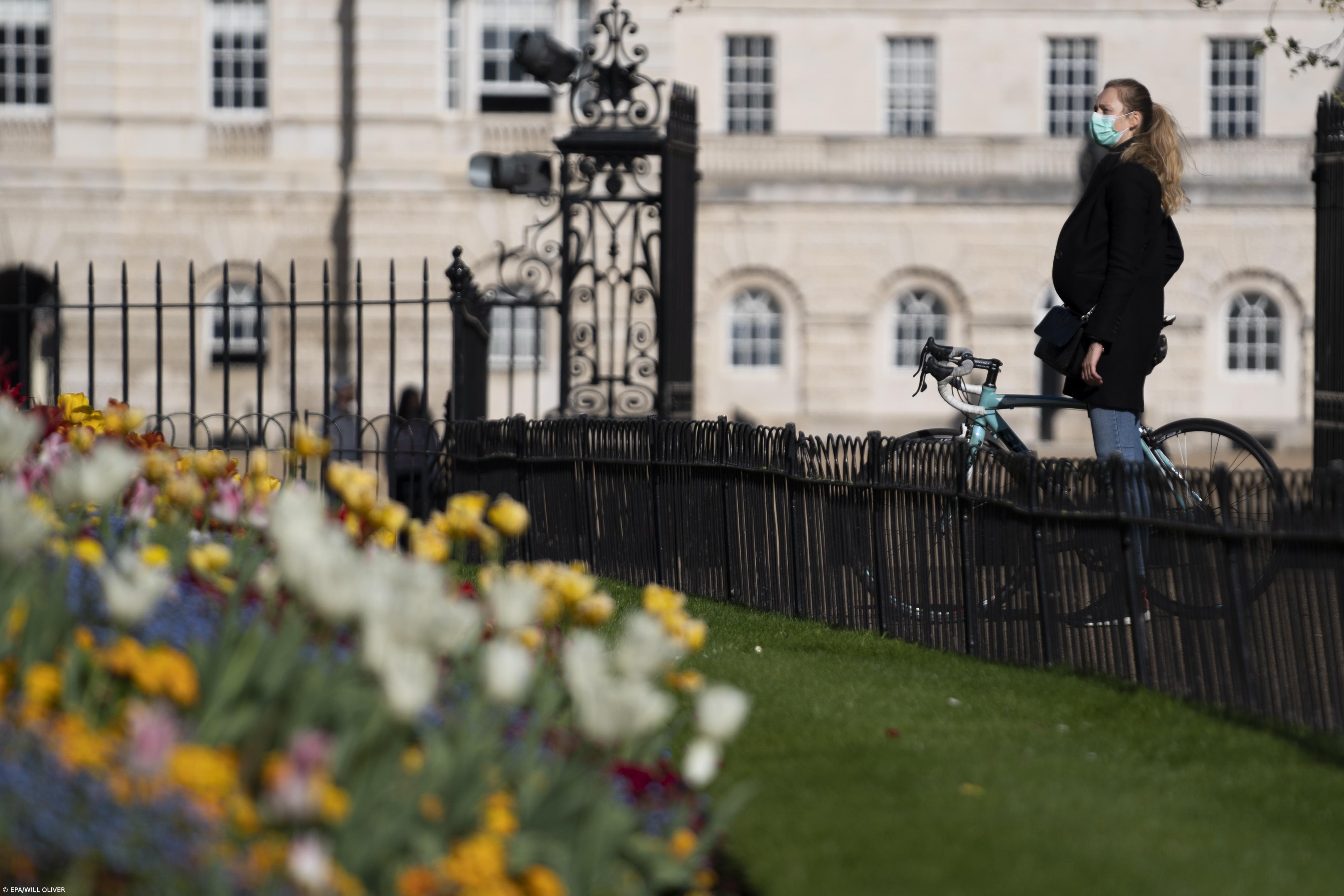 Investigadores britânicos observam imunidade cinco meses após infeção – Imagem 1