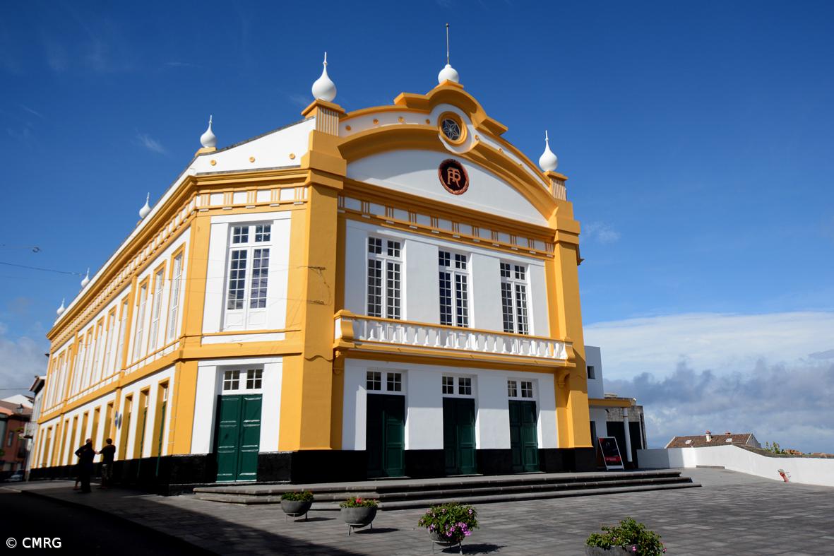 “Estios e Tormentas” no Teatro Ribeiragrandense – Imagem 1