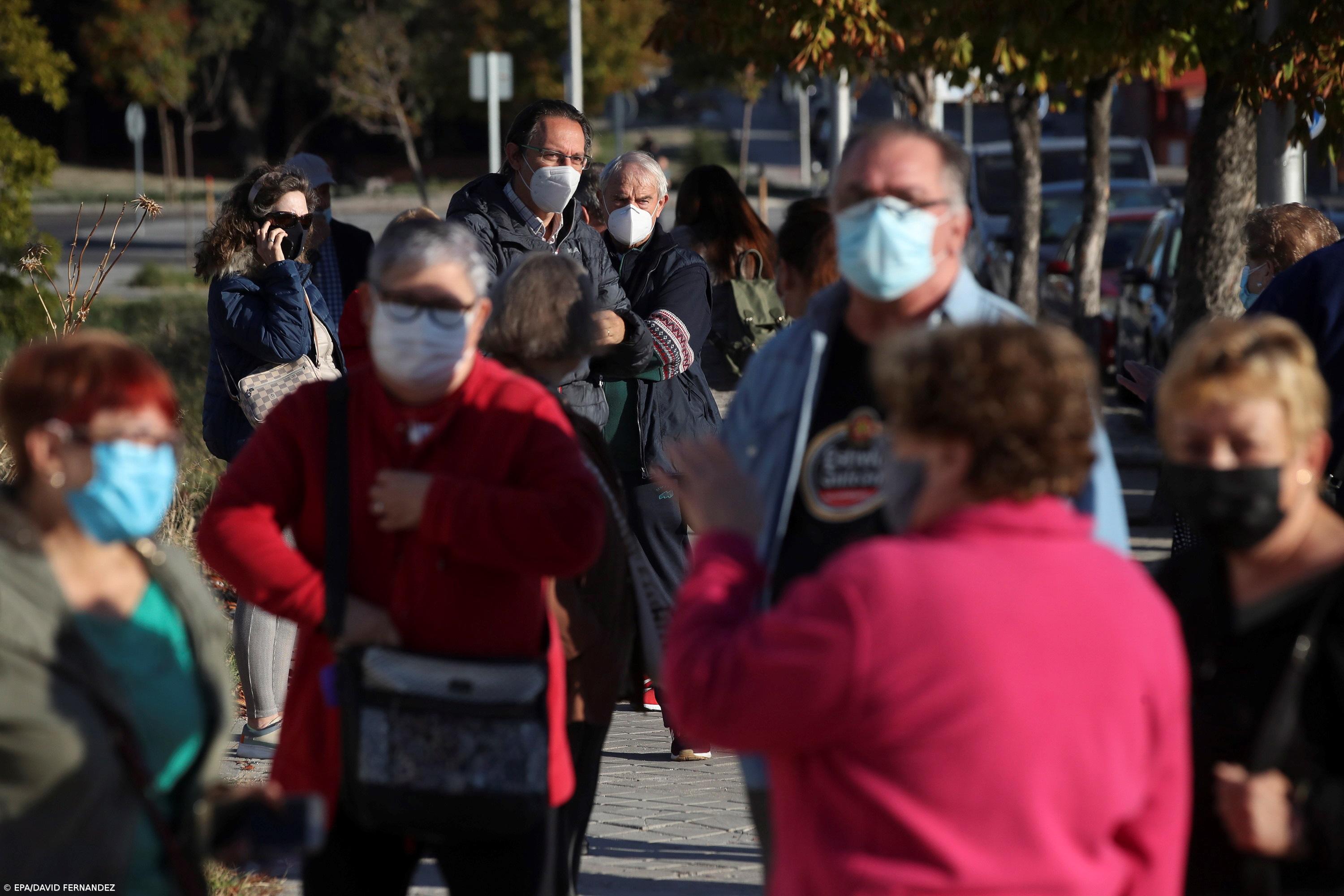 Cientistas dizem que Ómicron é um alerta da ameaça do vírus – Imagem 1