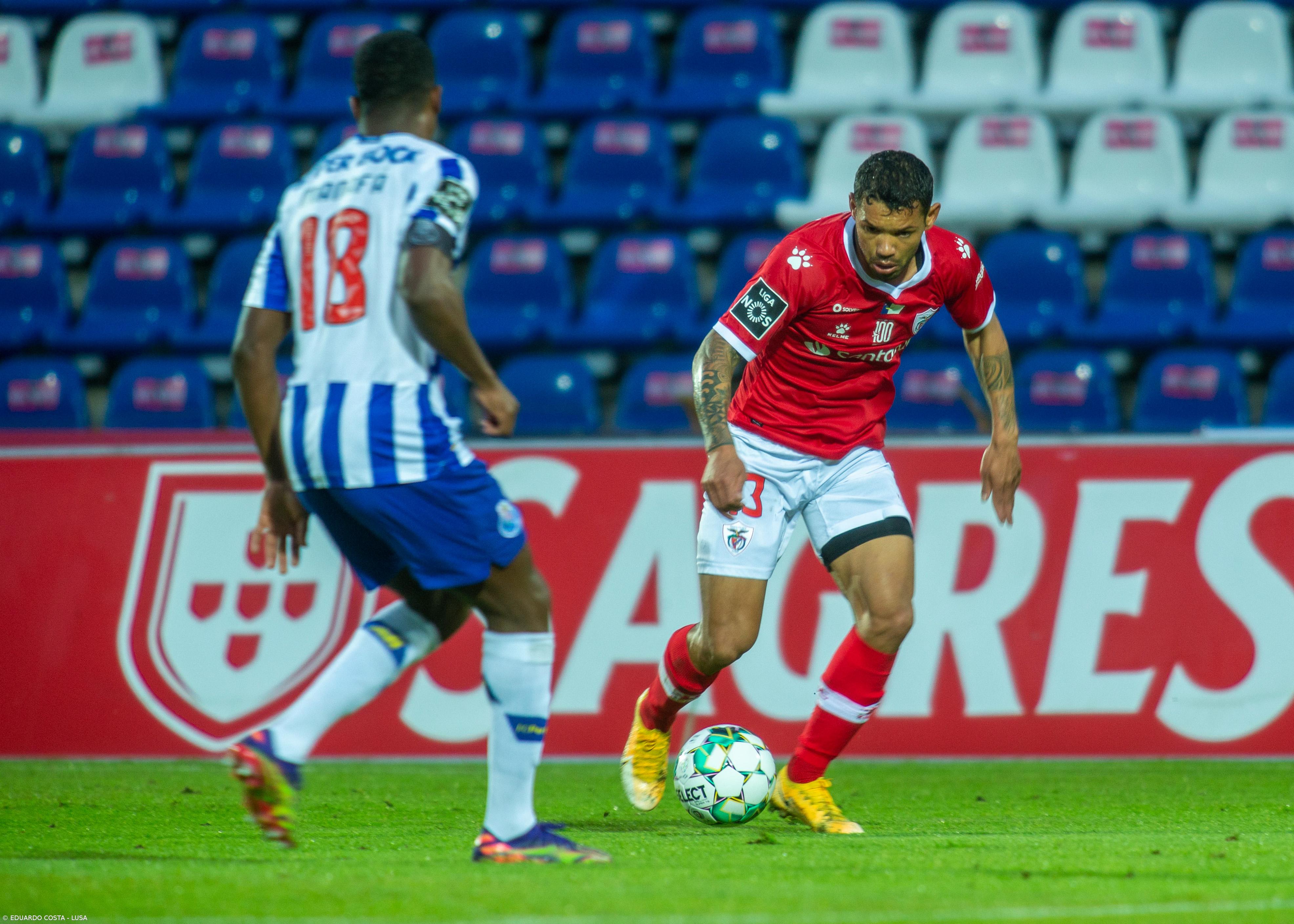 FC Porto vence nos Açores e sobe provisoriamente ao segundo lugar da I Liga – Imagem 1