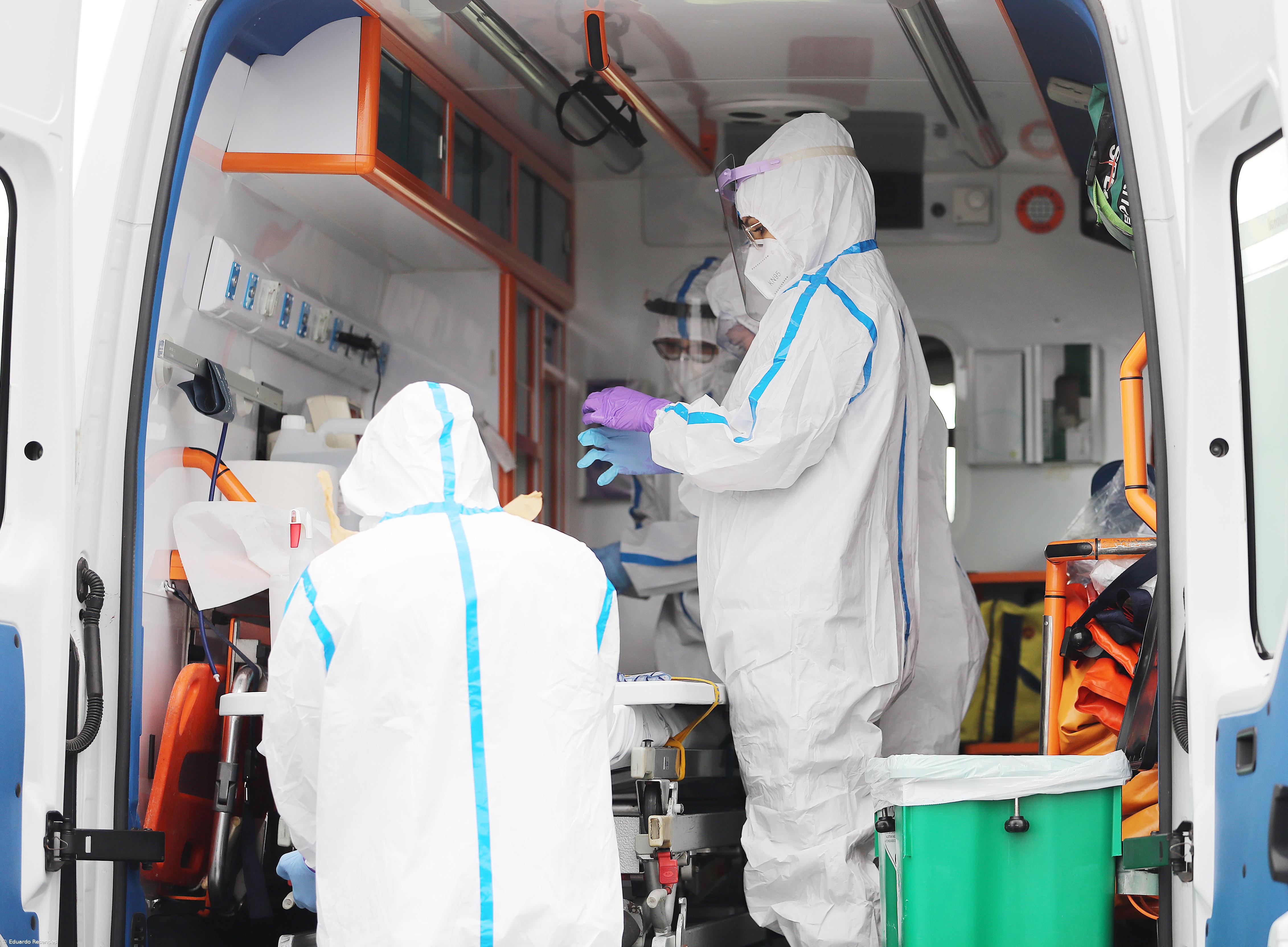 Açores com 24 novos casos positivos e 72 cadeias de transmissão ativas – Imagem 1