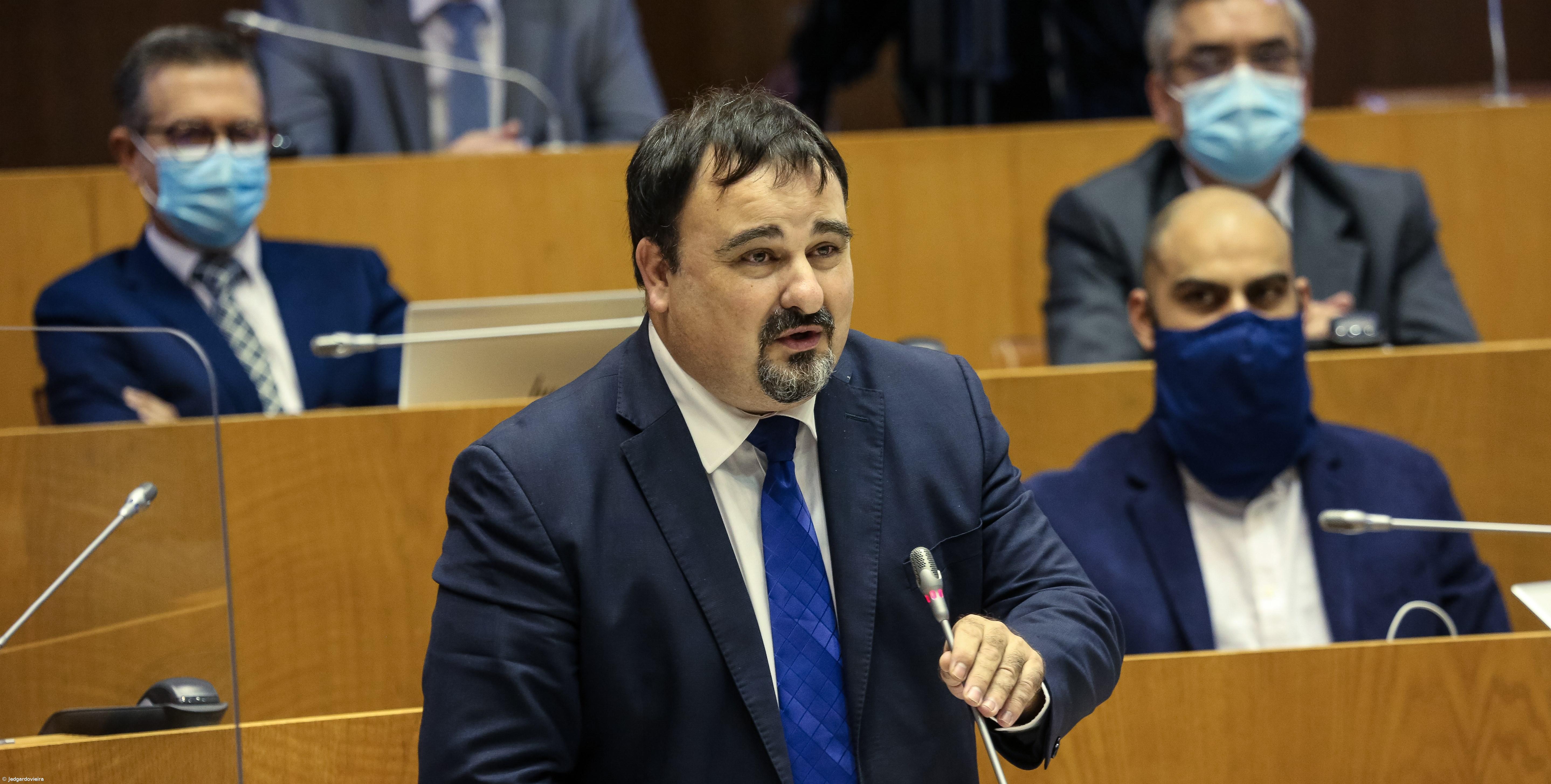 PPM quer “intensificar” deslocação de médicos especialistas à ilha das Flores – Imagem 1