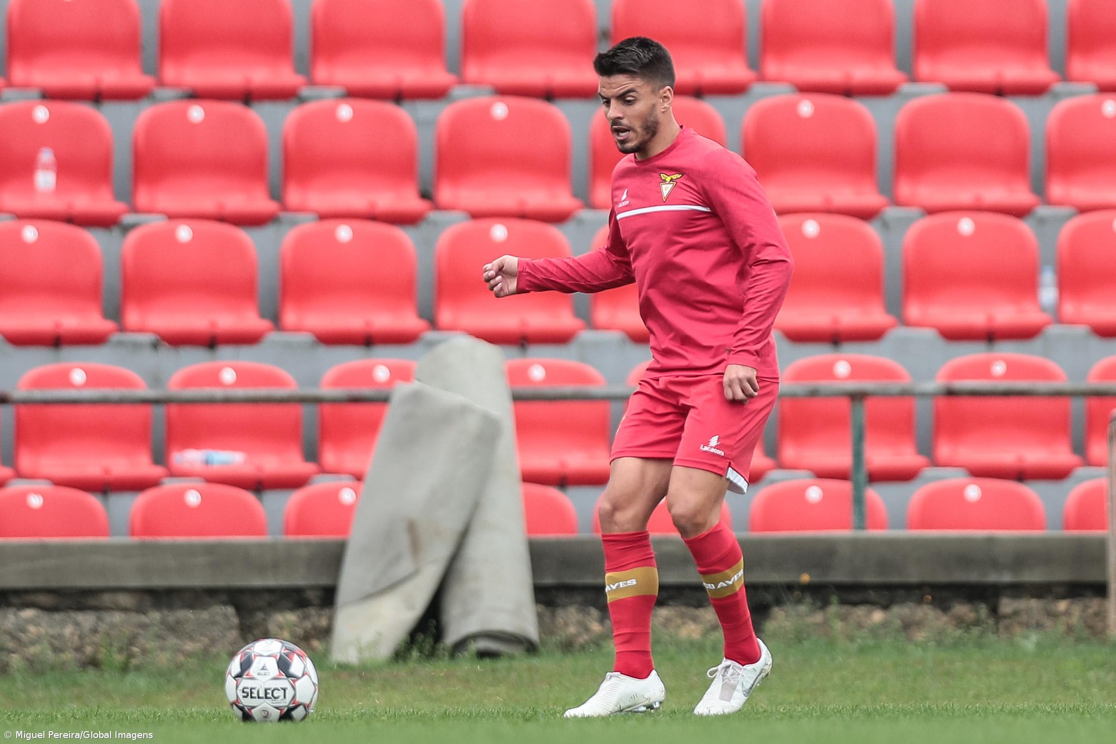 Médio Rúben Oliveira apontado ao Santa Clara – Imagem 1