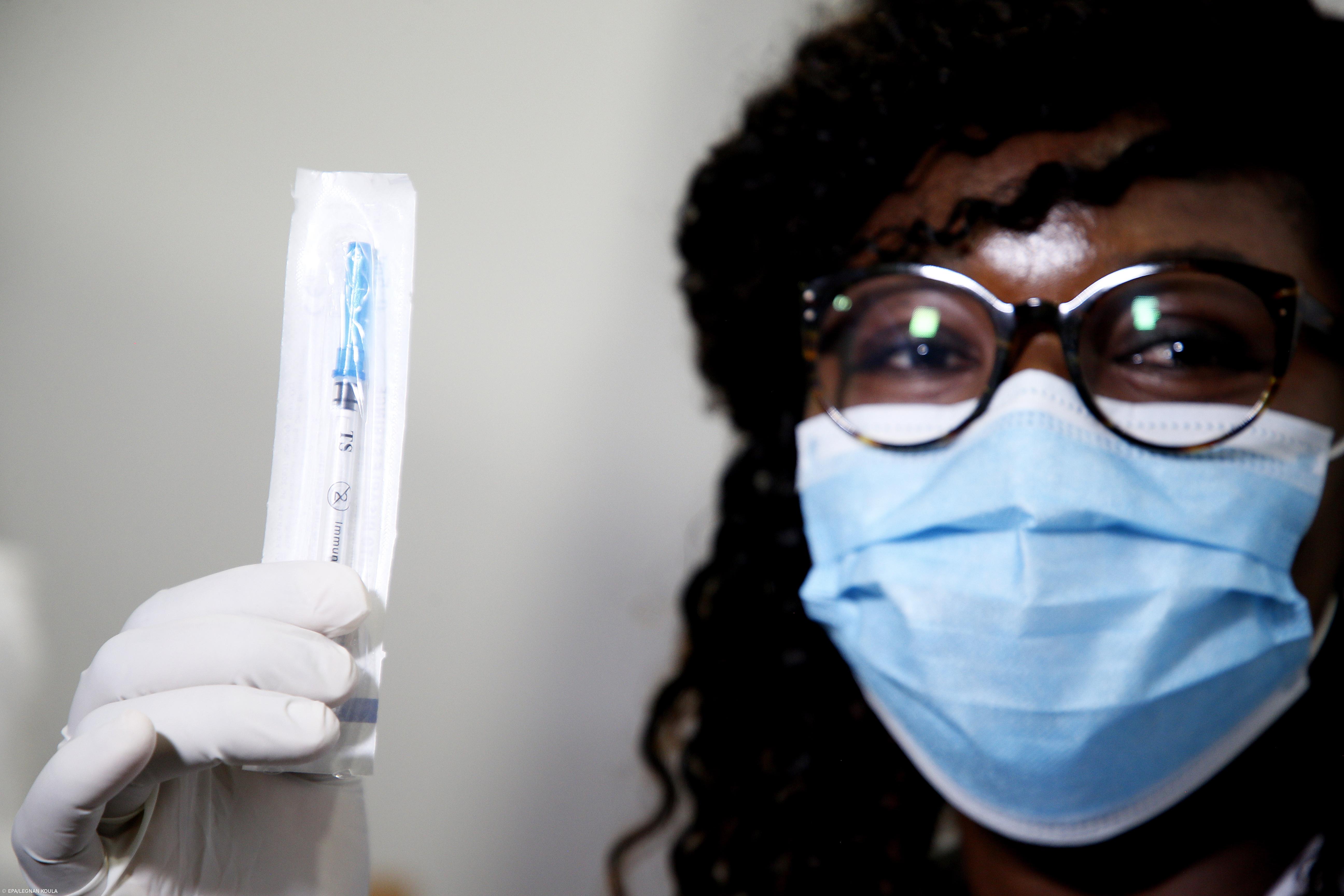 Covax já distribuiu mil milhões de doses de vacina – Imagem 1