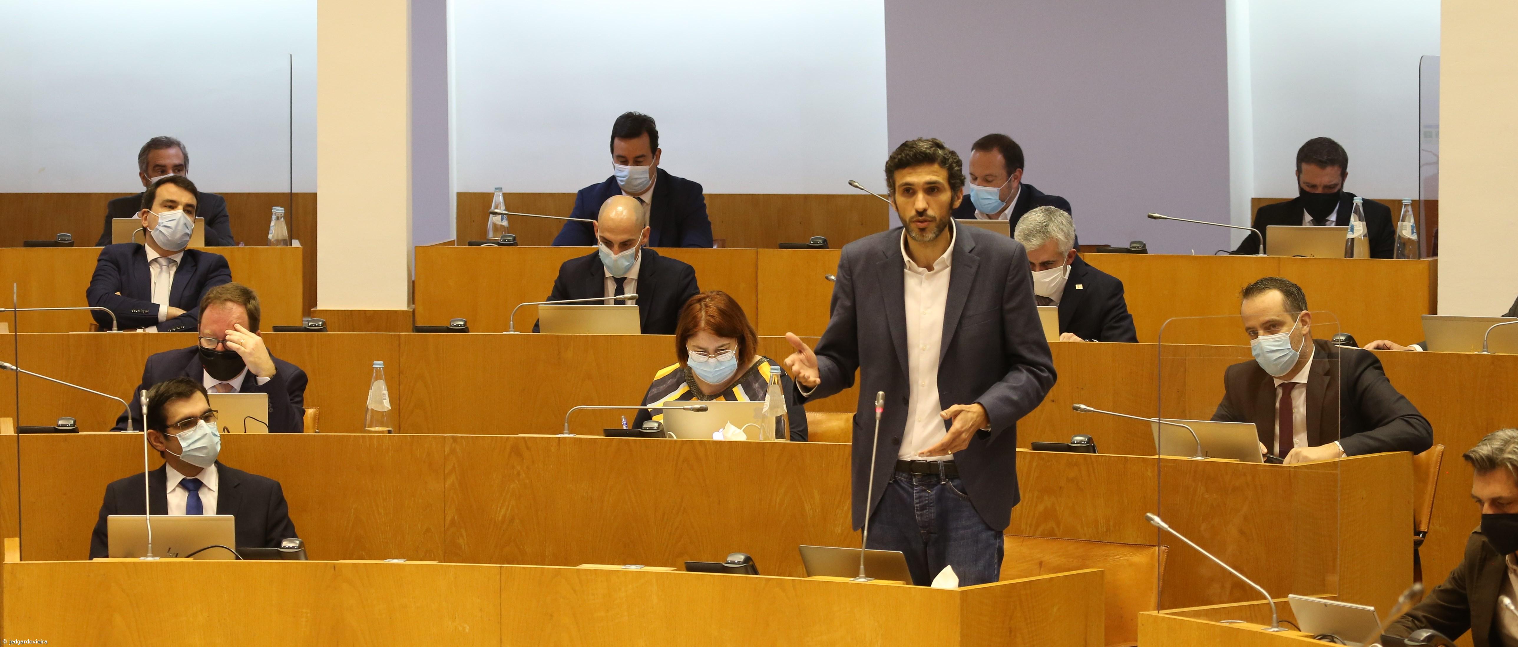 BE quer ouvir Inspeção Regional do Trabalho e sindicato sobre precários na RTP/Açores – Imagem 1