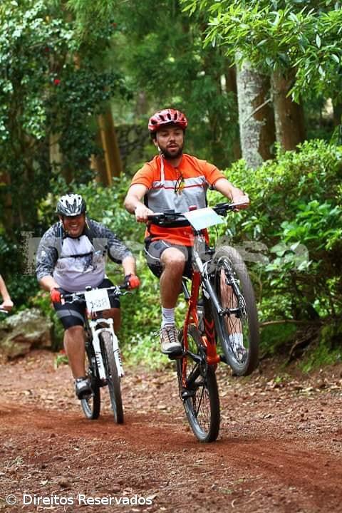 Ir para a rua combater a pandemia motora – Imagem 2