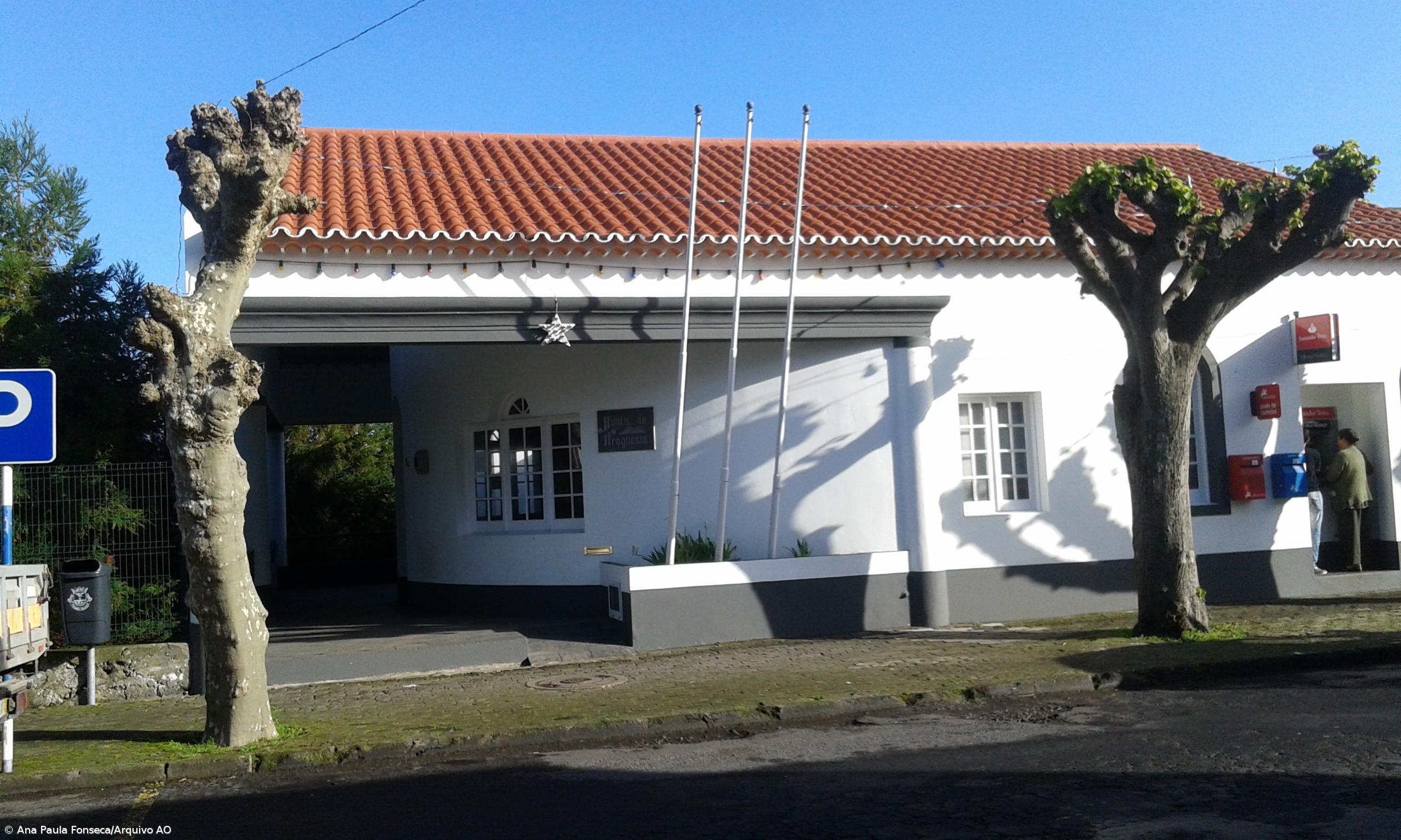 Cemitério do Pico da Pedra só com 22 covados disponíveis – Imagem 1
