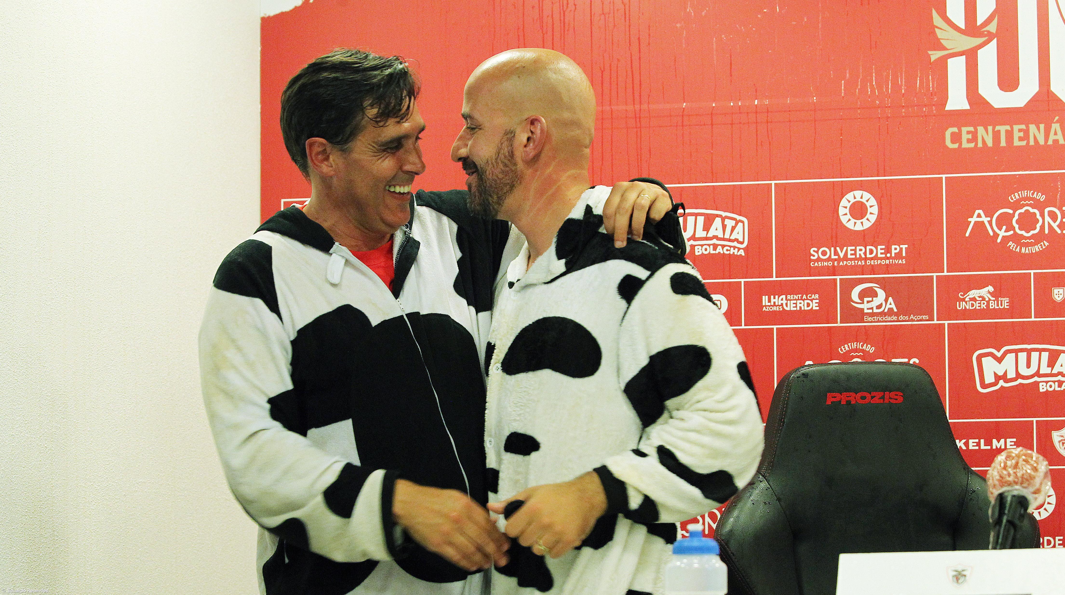 Governo Regional tem “de abrir a pestana”e requalificar o estádio – Imagem 1