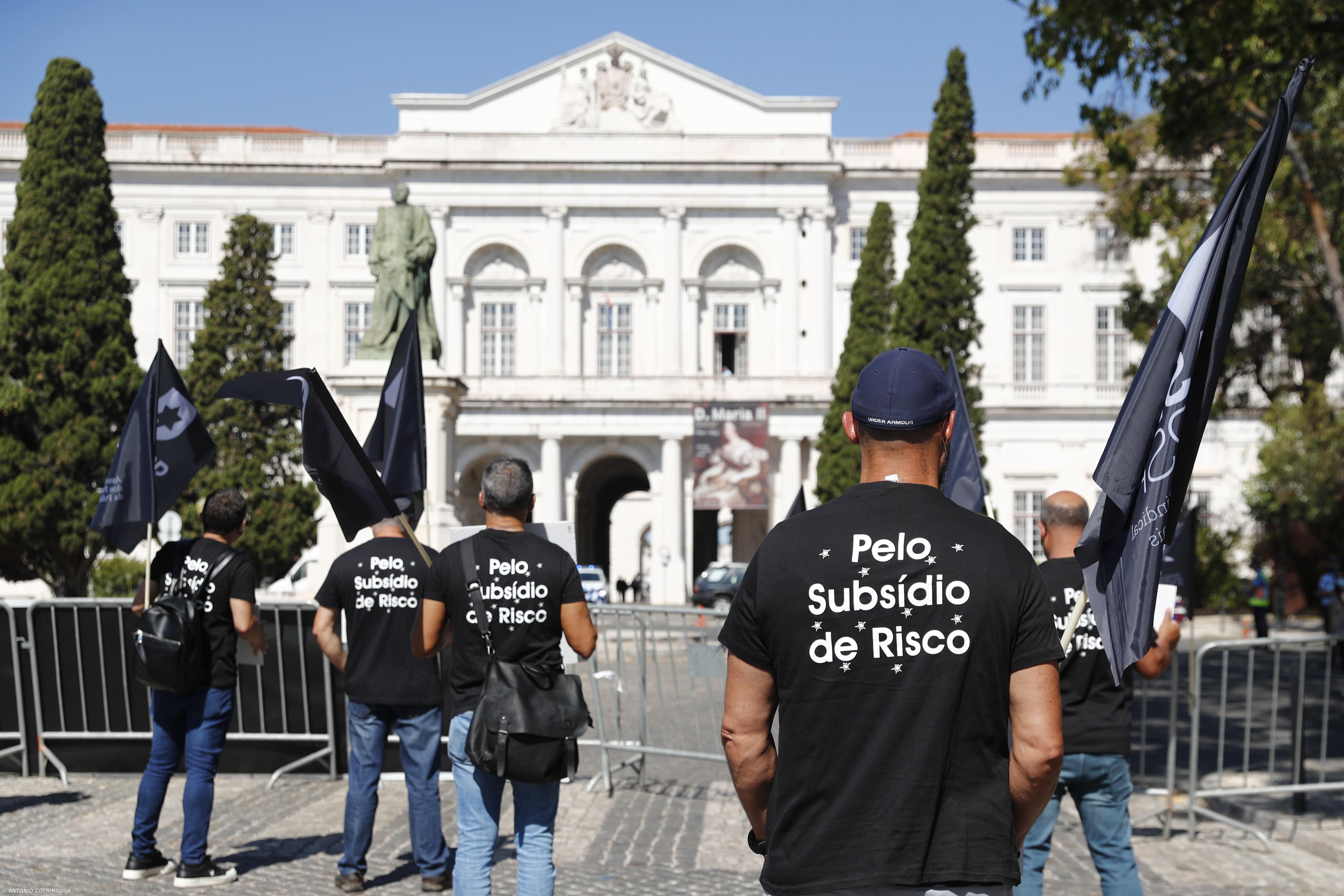 Sindicato Nacional de Polícia marca protestos para locais onde Costa participa em ações de campanha – Imagem 1