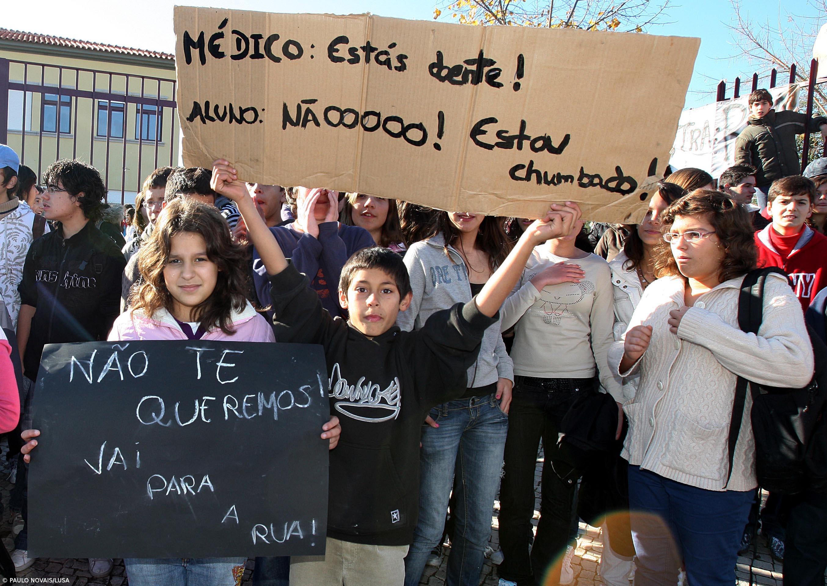  Alunos protestam em vários pontos do país – Imagem 1