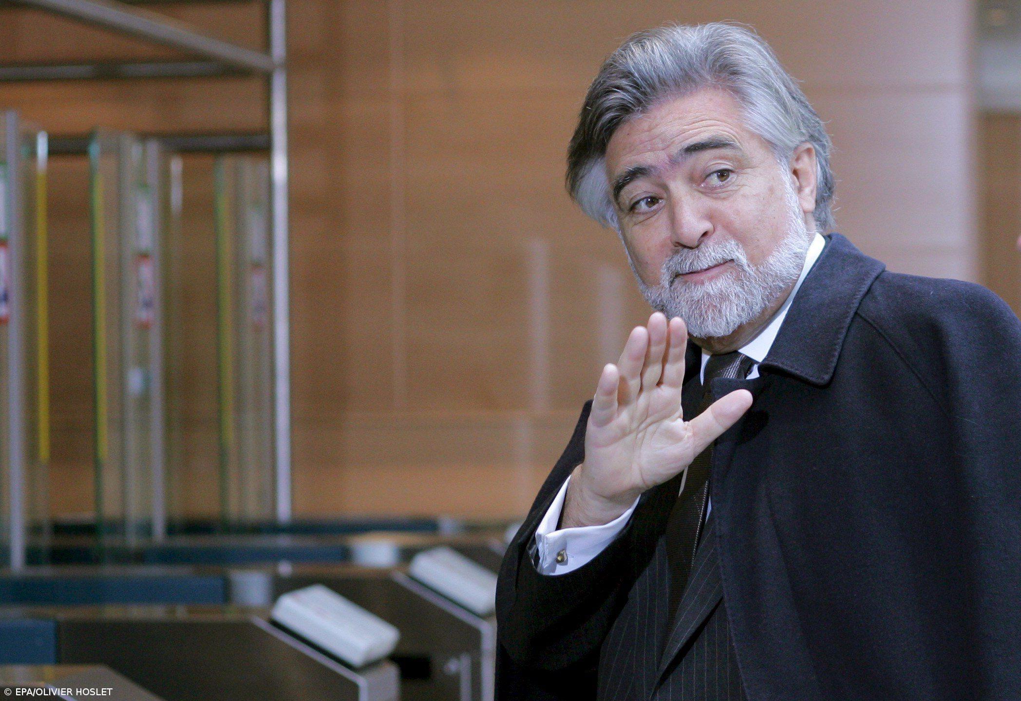 Amado diz que Europa vive "em insularização" devido a fracasso da política europeia  – Imagem 1