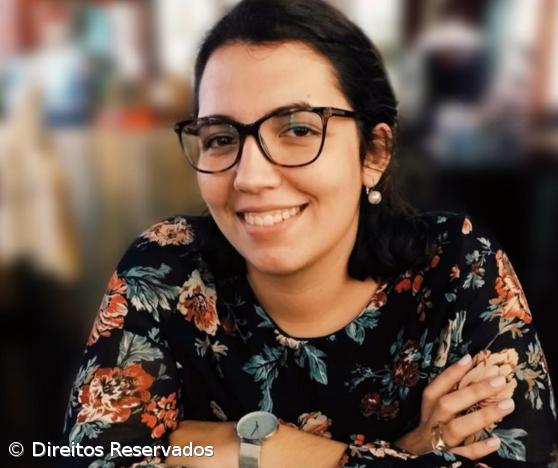 Melhor estudante da licenciatura em Turismo recebe Prémio de Excelência da Bensaude Turismo  – Imagem 1